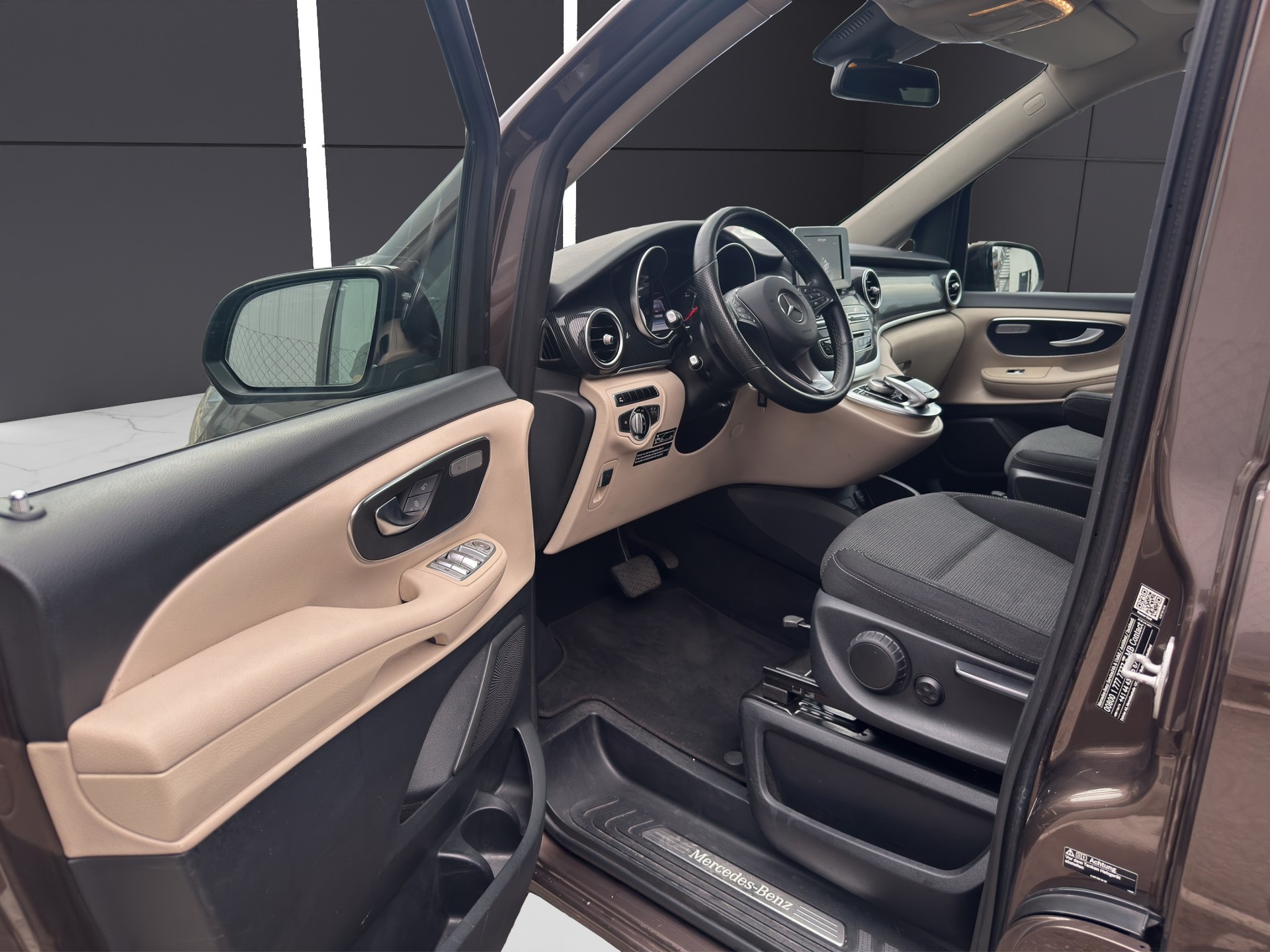 MERCEDES-BENZ Marco Polo 250 d 7G-Tronic-image-24
