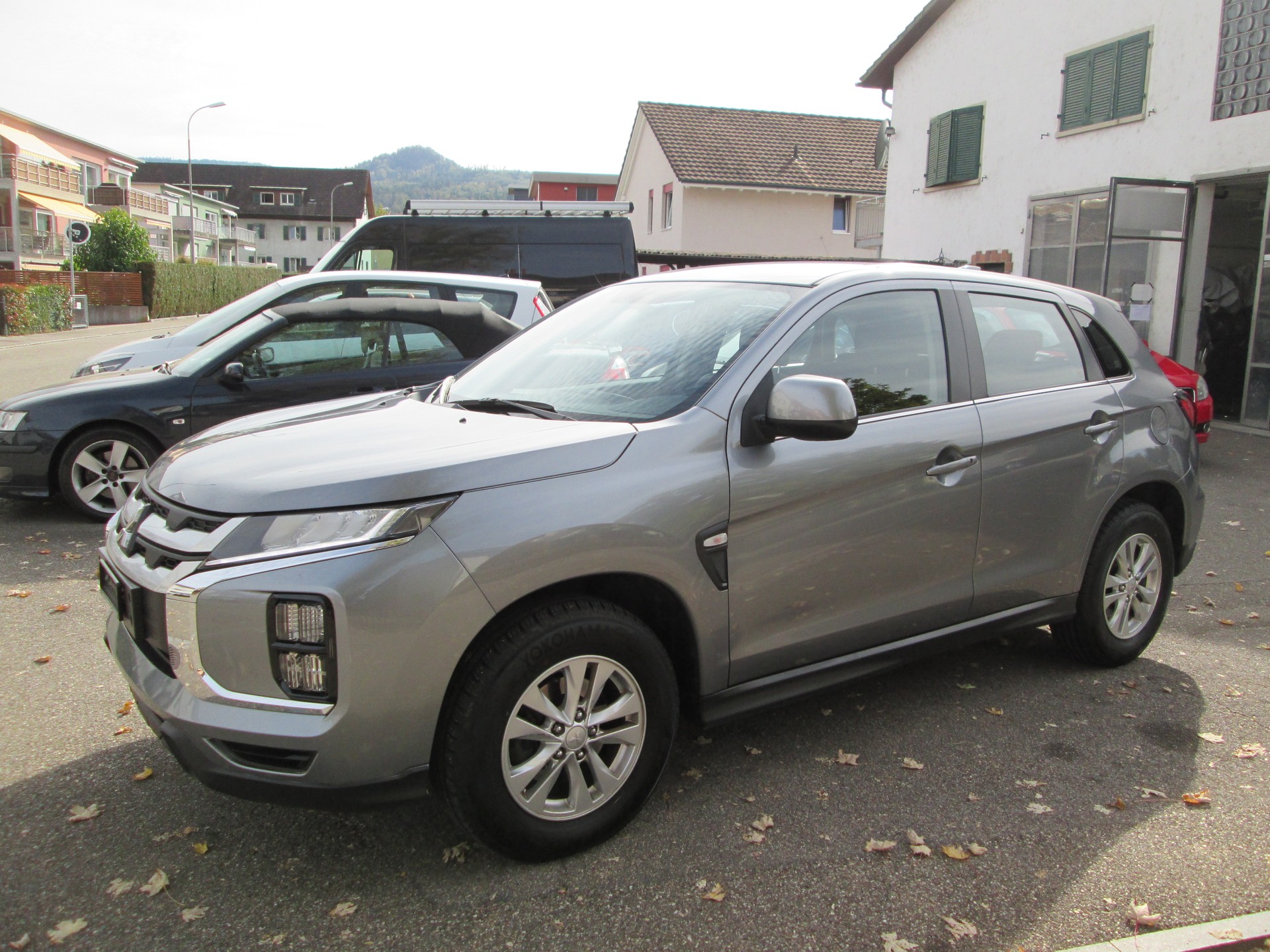 MITSUBISHI ASX 2.0 MIVEC Value 4WD Automat-image-0