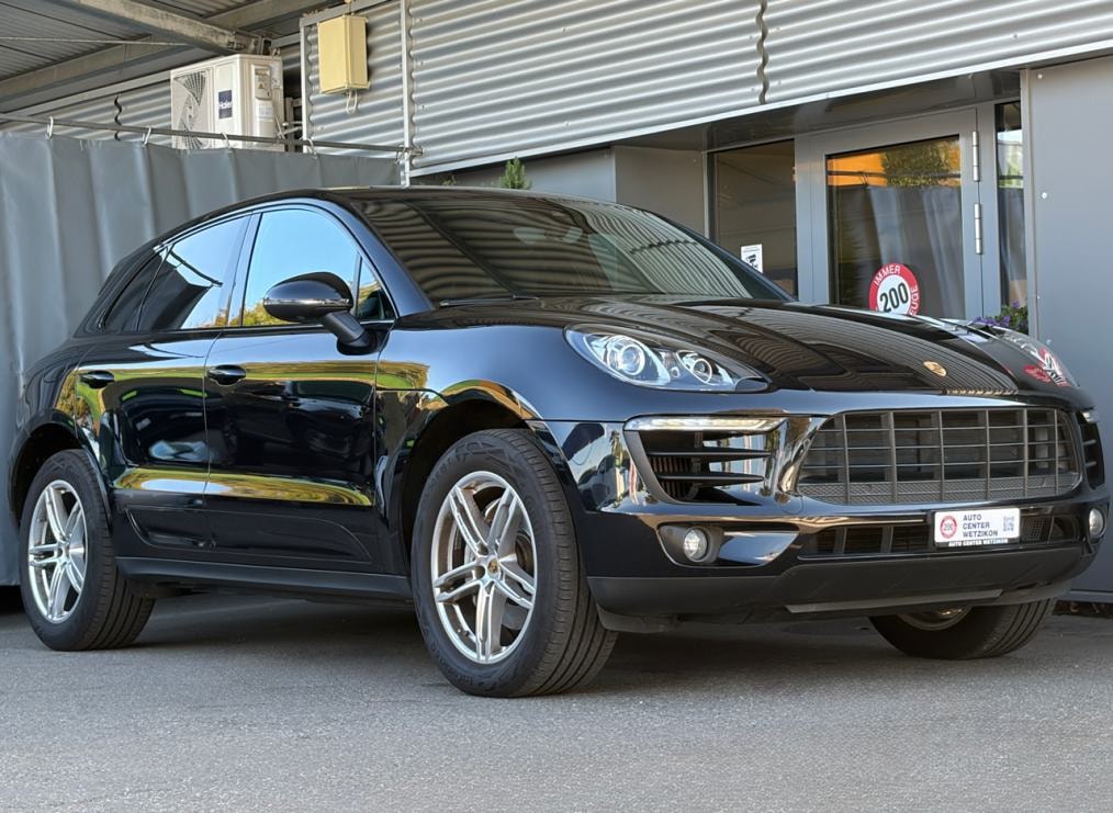 PORSCHE Macan S PDK-showroom-element-1
