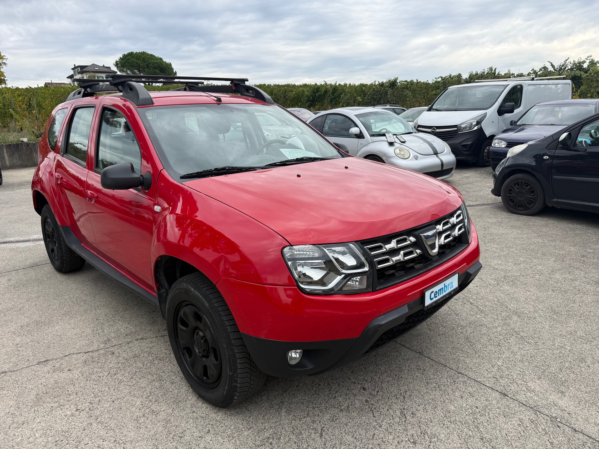 DACIA Duster 1.6 Celebration 4x4-image-2