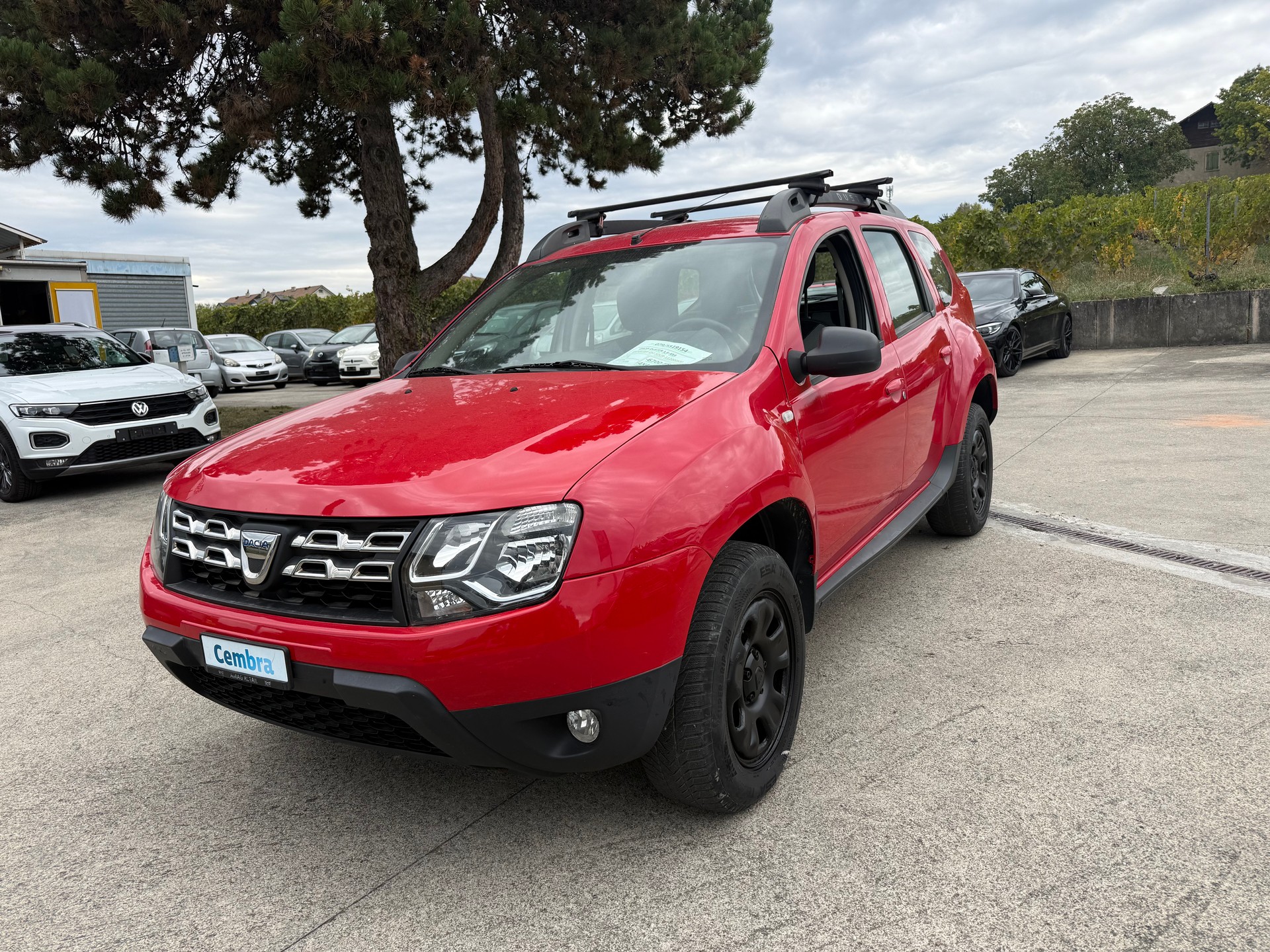 DACIA Duster 1.6 Celebration 4x4-image-4