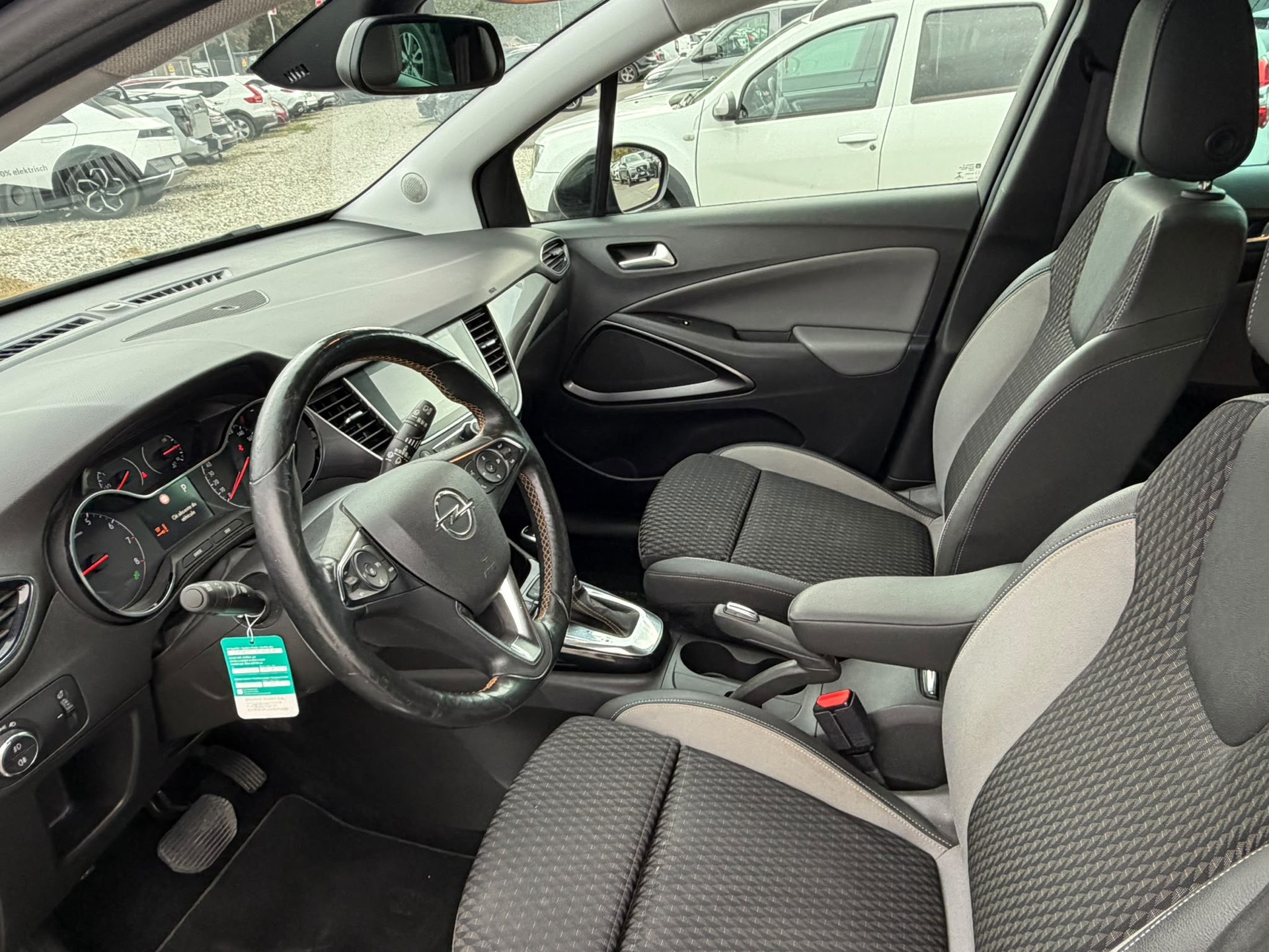 OPEL Crossland X 1.2i Ultimate Automatik-image-8