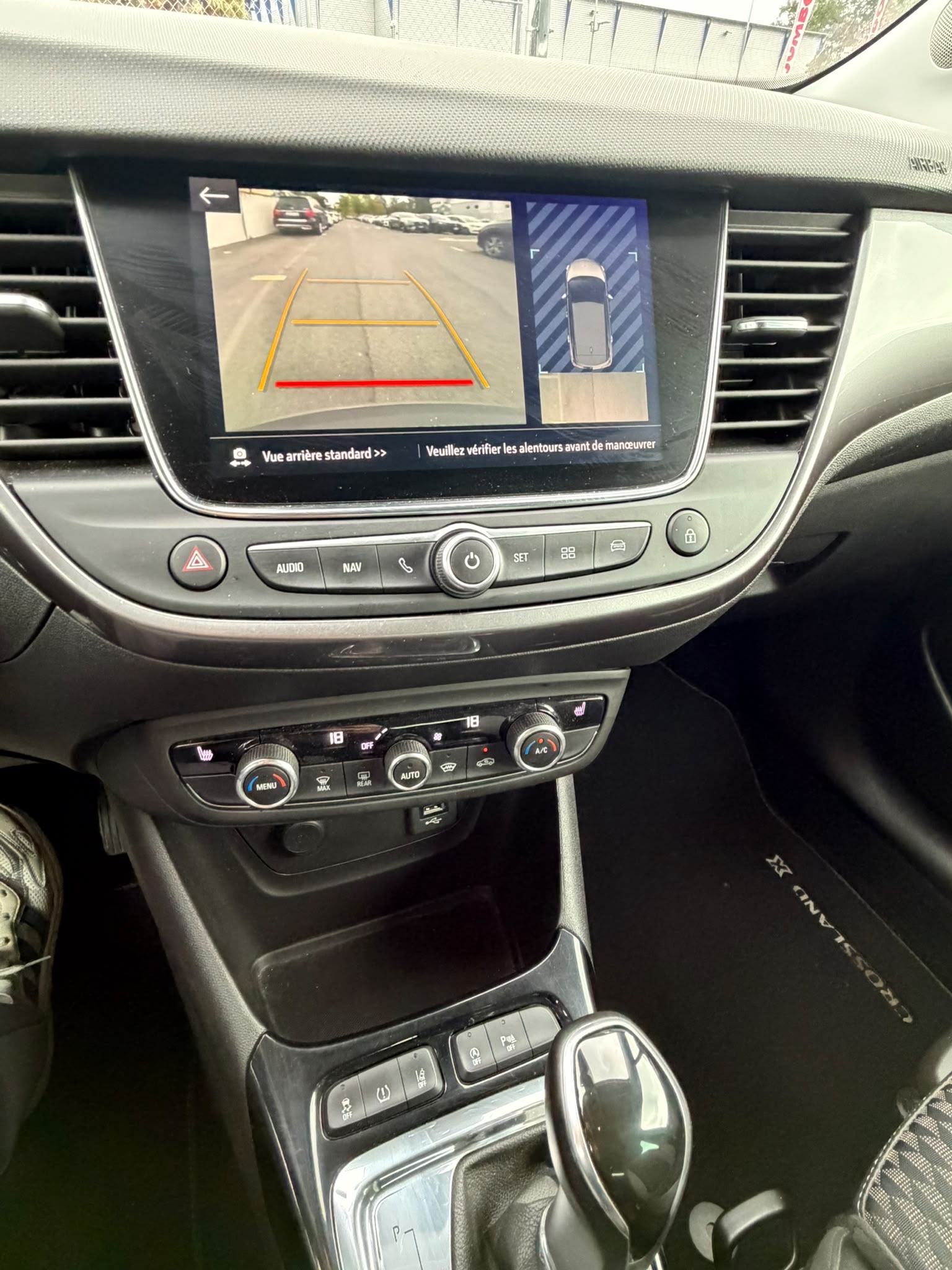 OPEL Crossland X 1.2i Ultimate Automatik-image-11