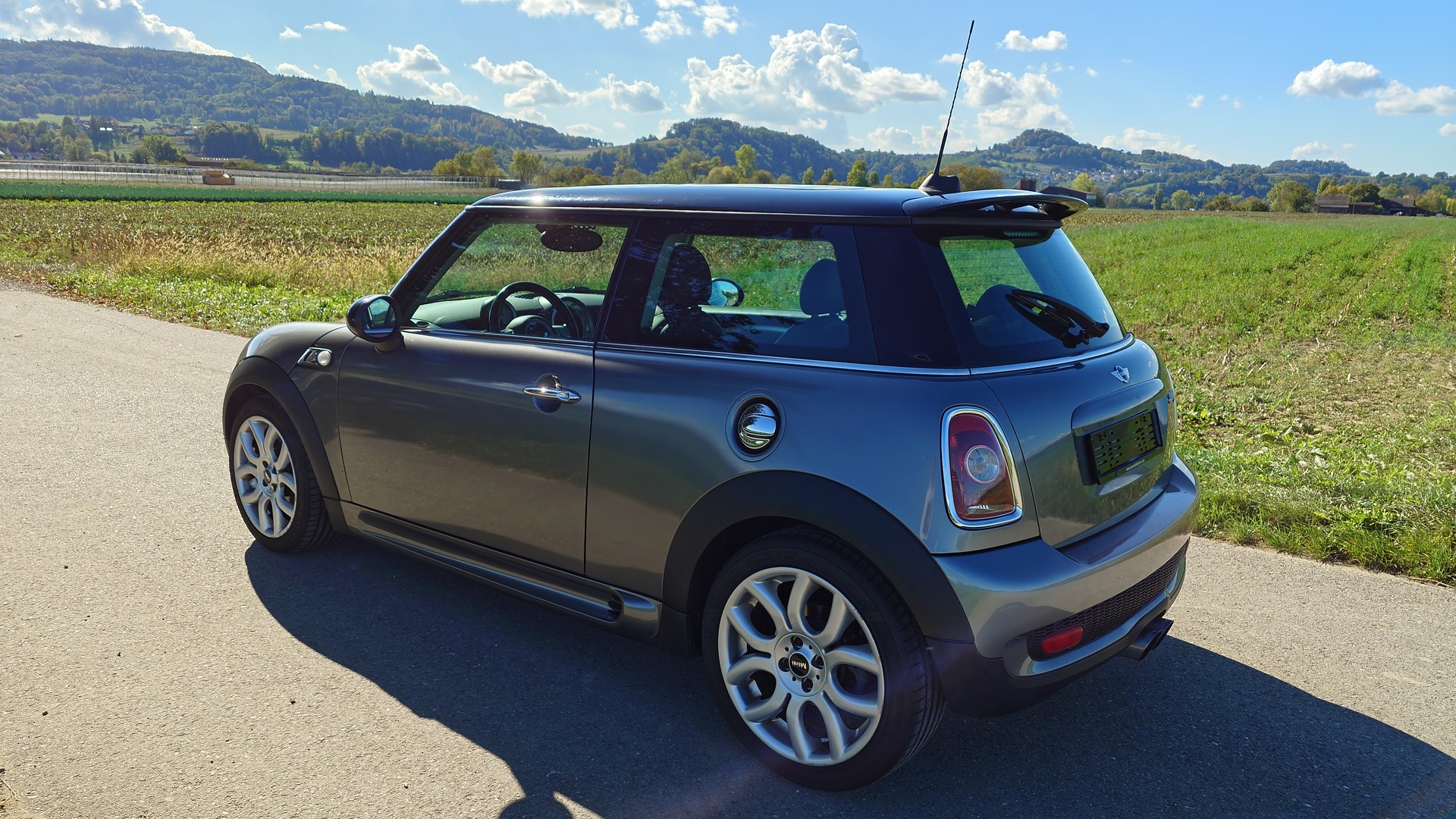 MINI Cooper S-image-2