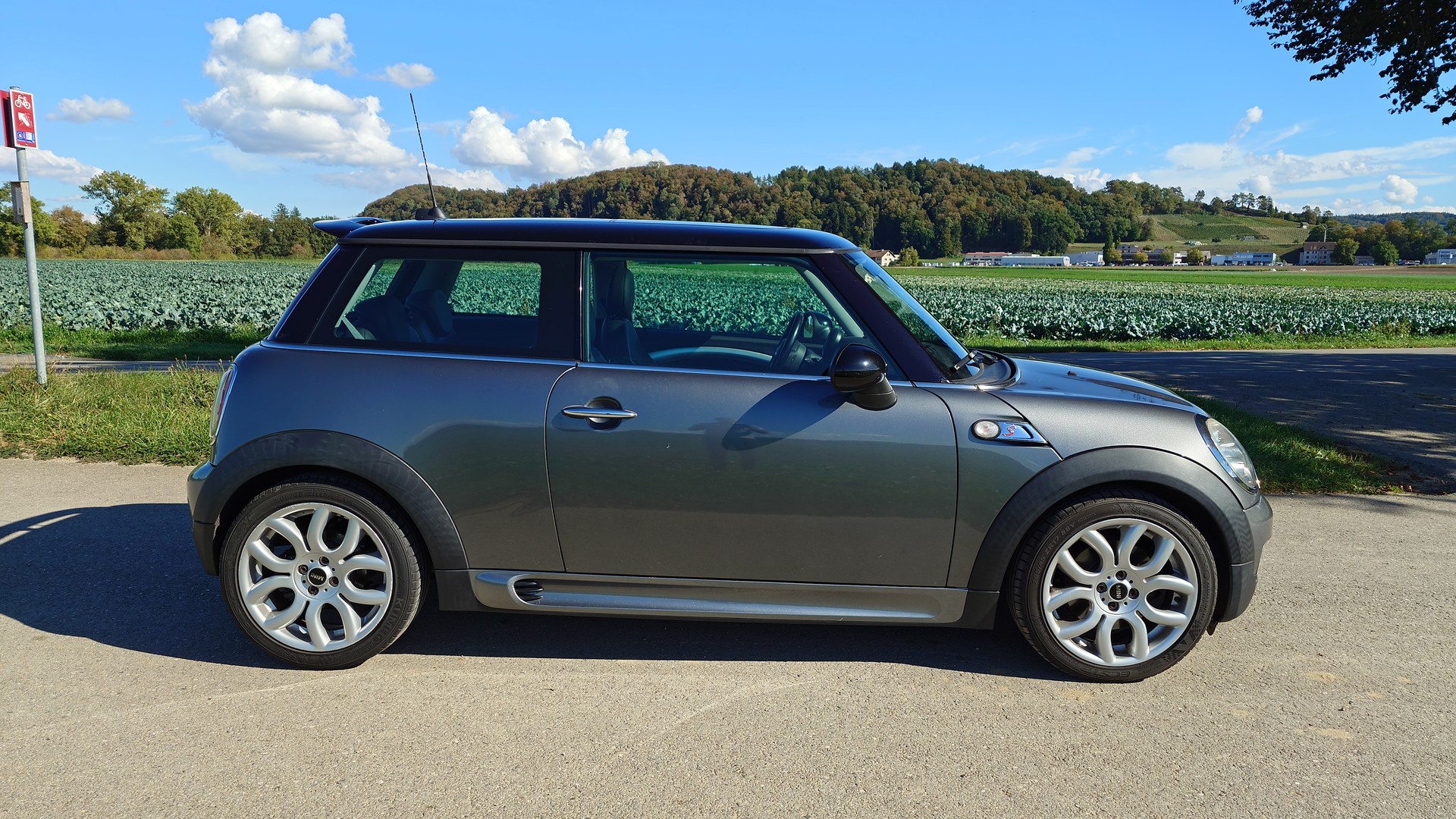 MINI Cooper S-image-6