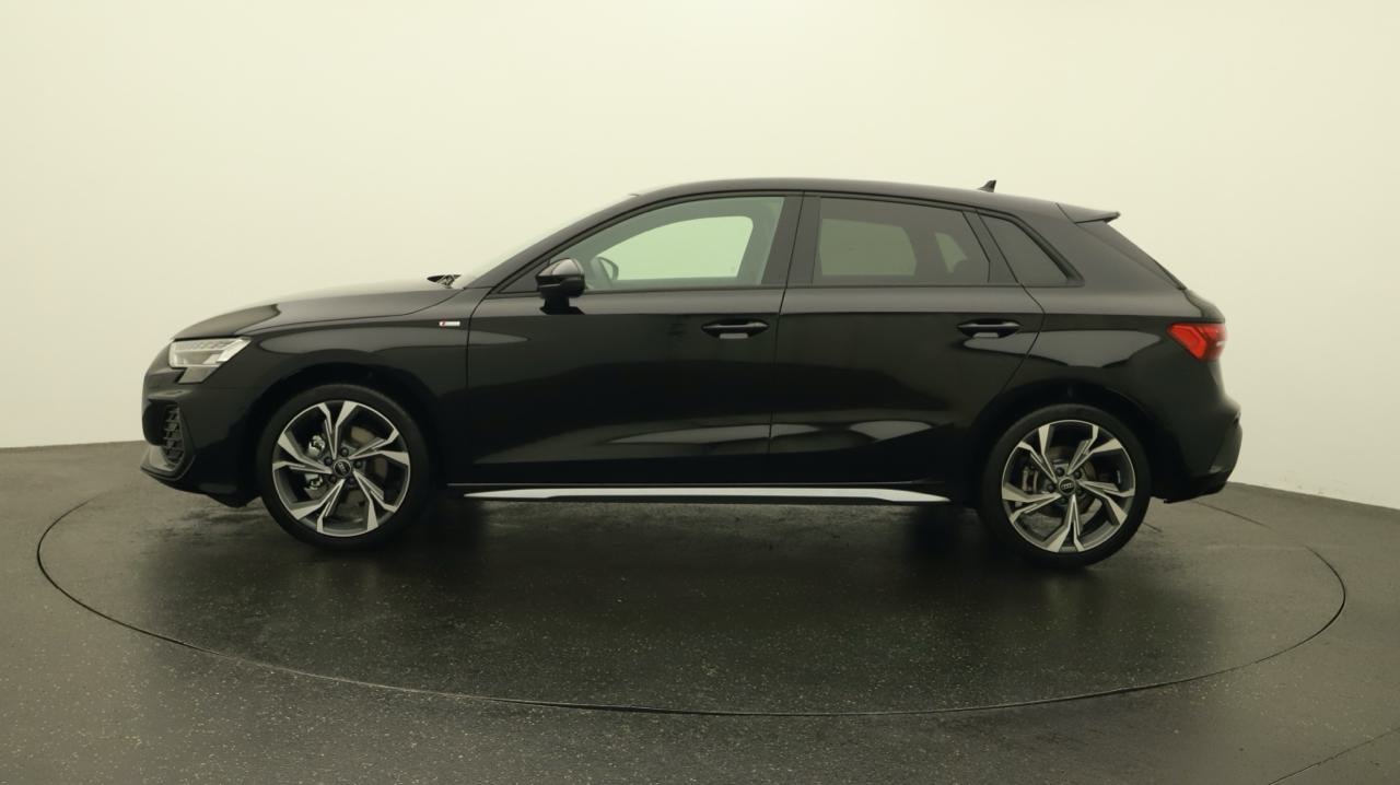 AUDI A3 Sportback 35 TFSI S line S-tronic-showroom-element-1