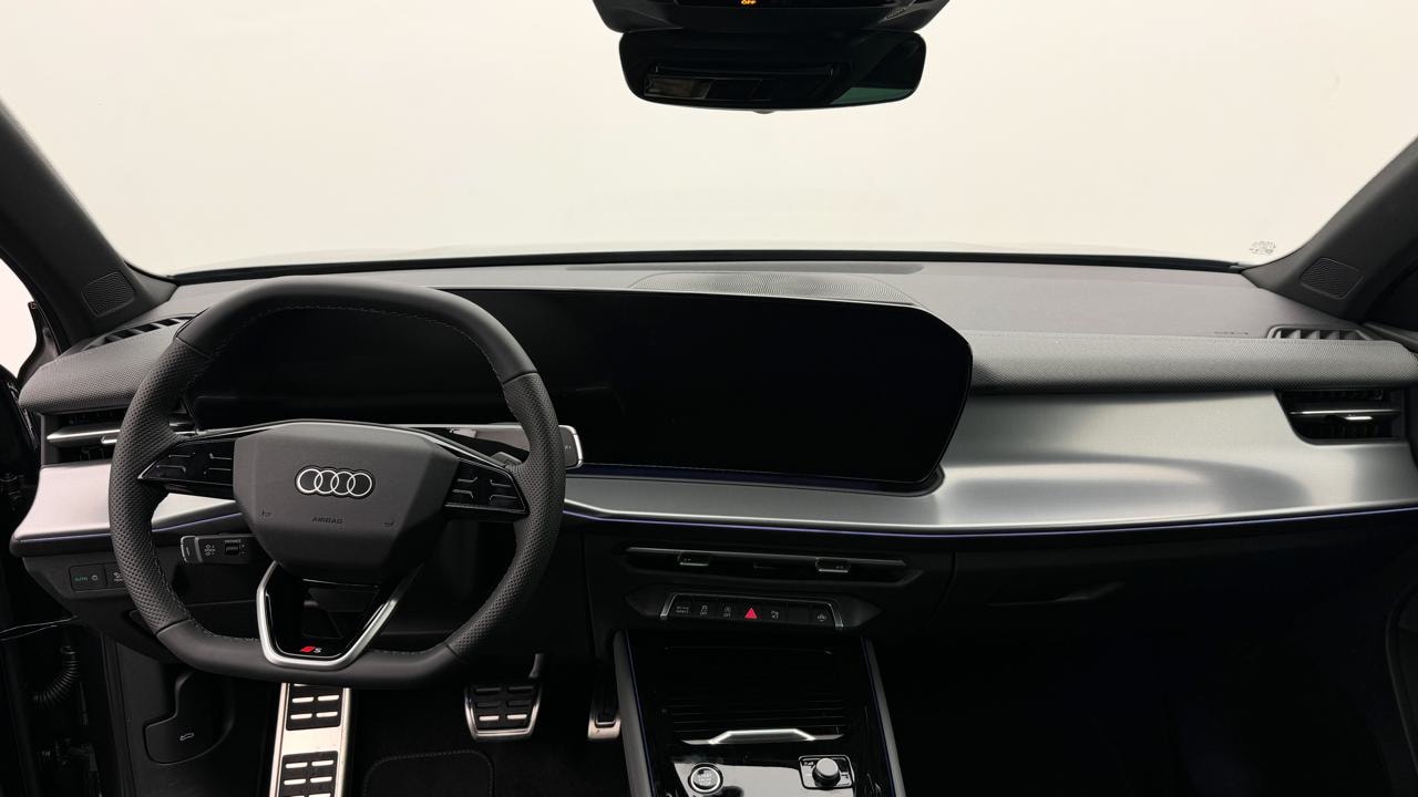AUDI A3 Sportback 35 TFSI S line S-tronic-image-5