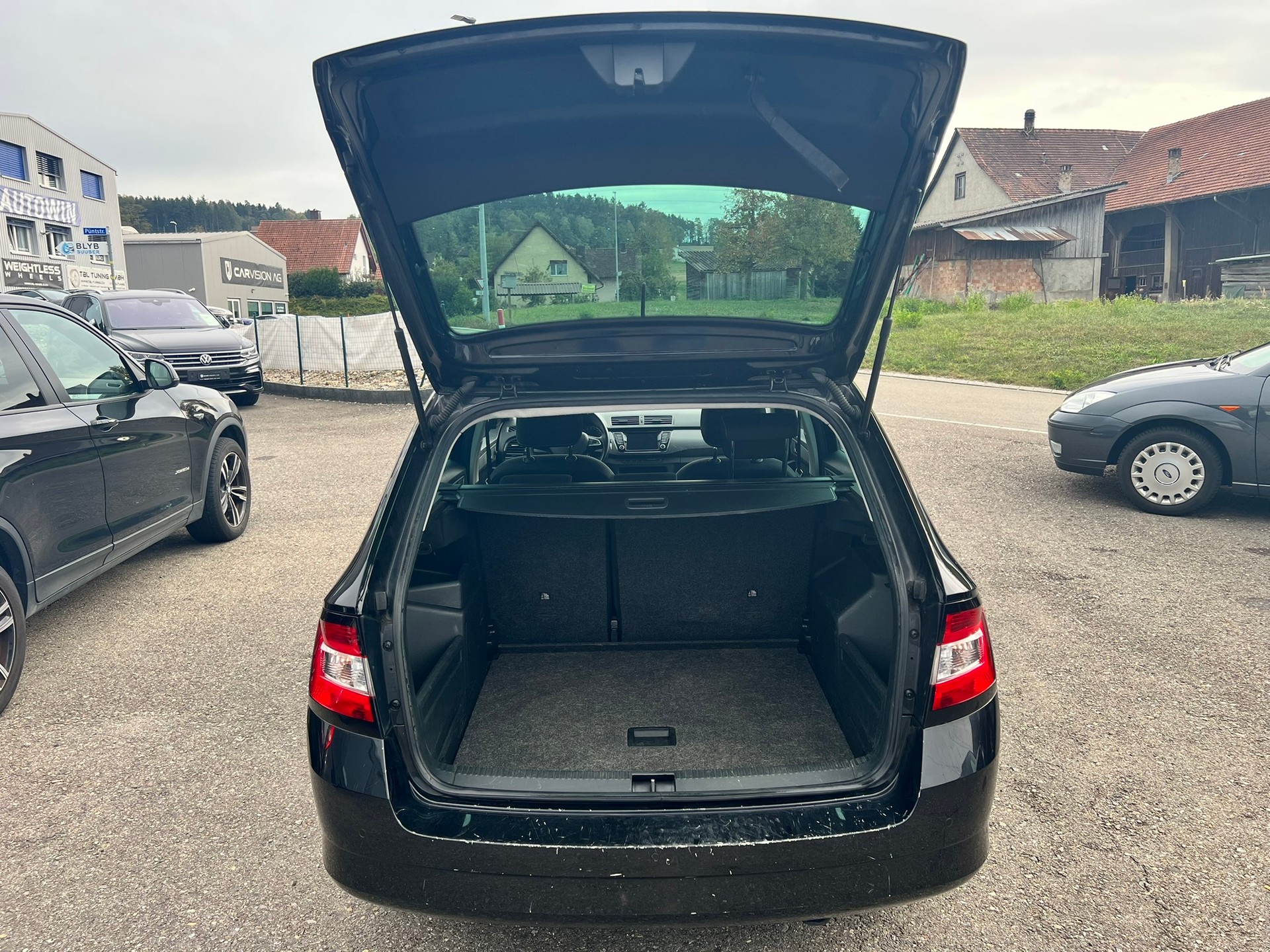 SKODA Fabia 1.2 TSI Ambition DSG-image-6
