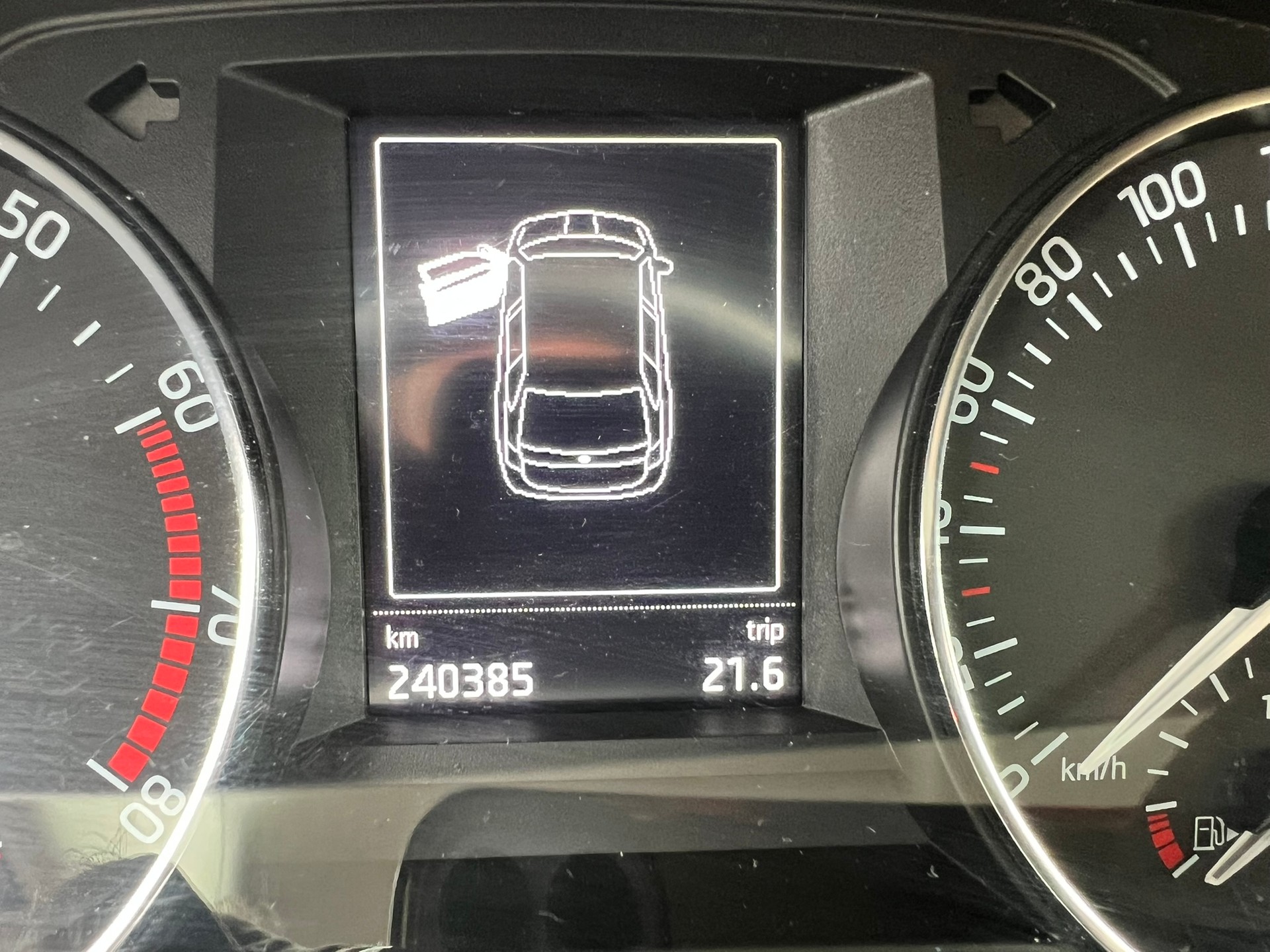 SKODA Fabia 1.2 TSI Ambition DSG-image-11