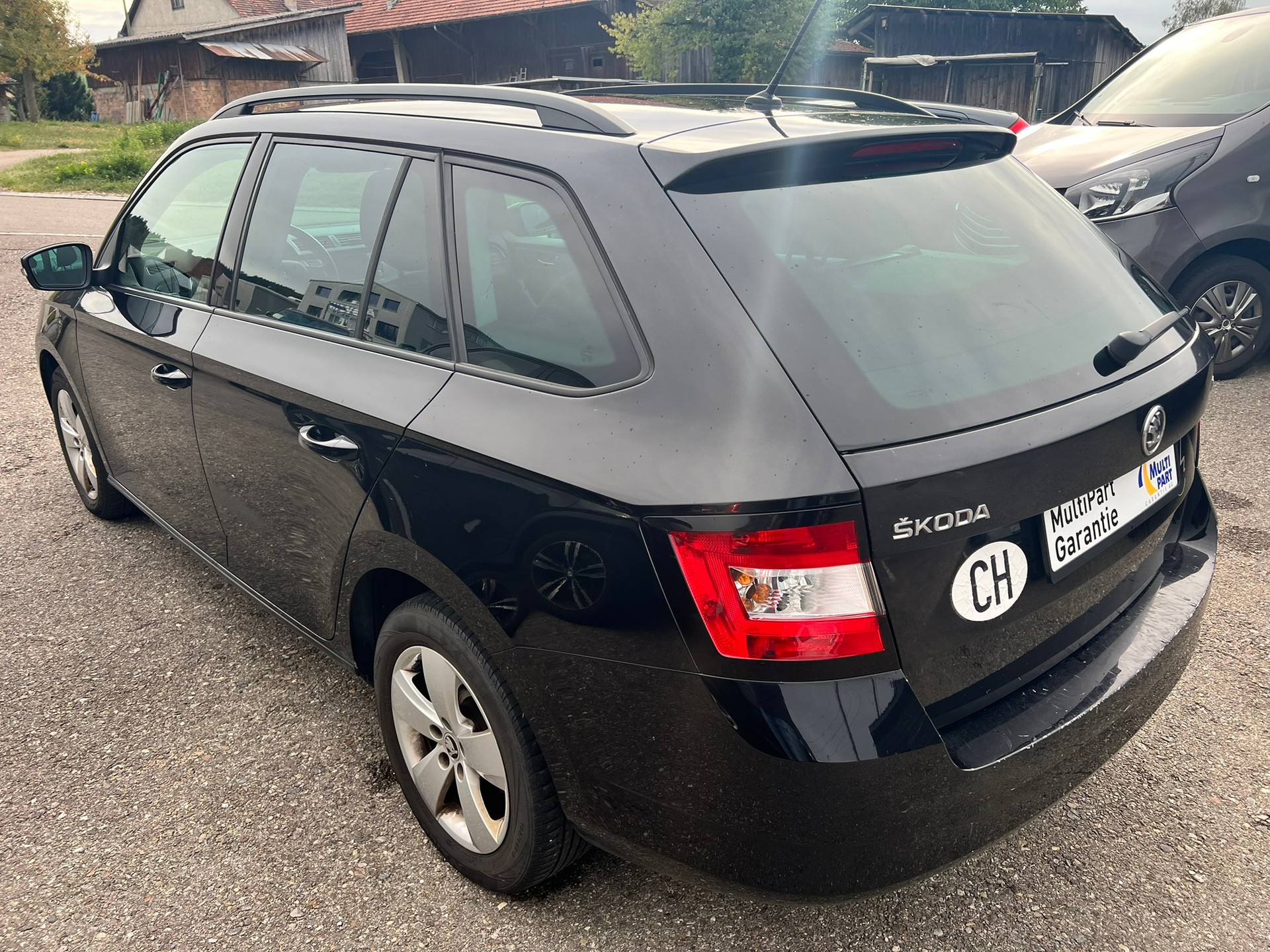 SKODA Fabia 1.2 TSI Ambition DSG-image-5