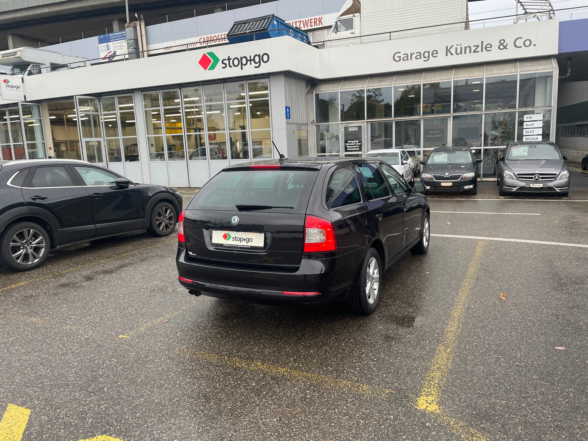 SKODA Octavia Combi 2.0 TDI Elegance 4x4 DSG-image-1