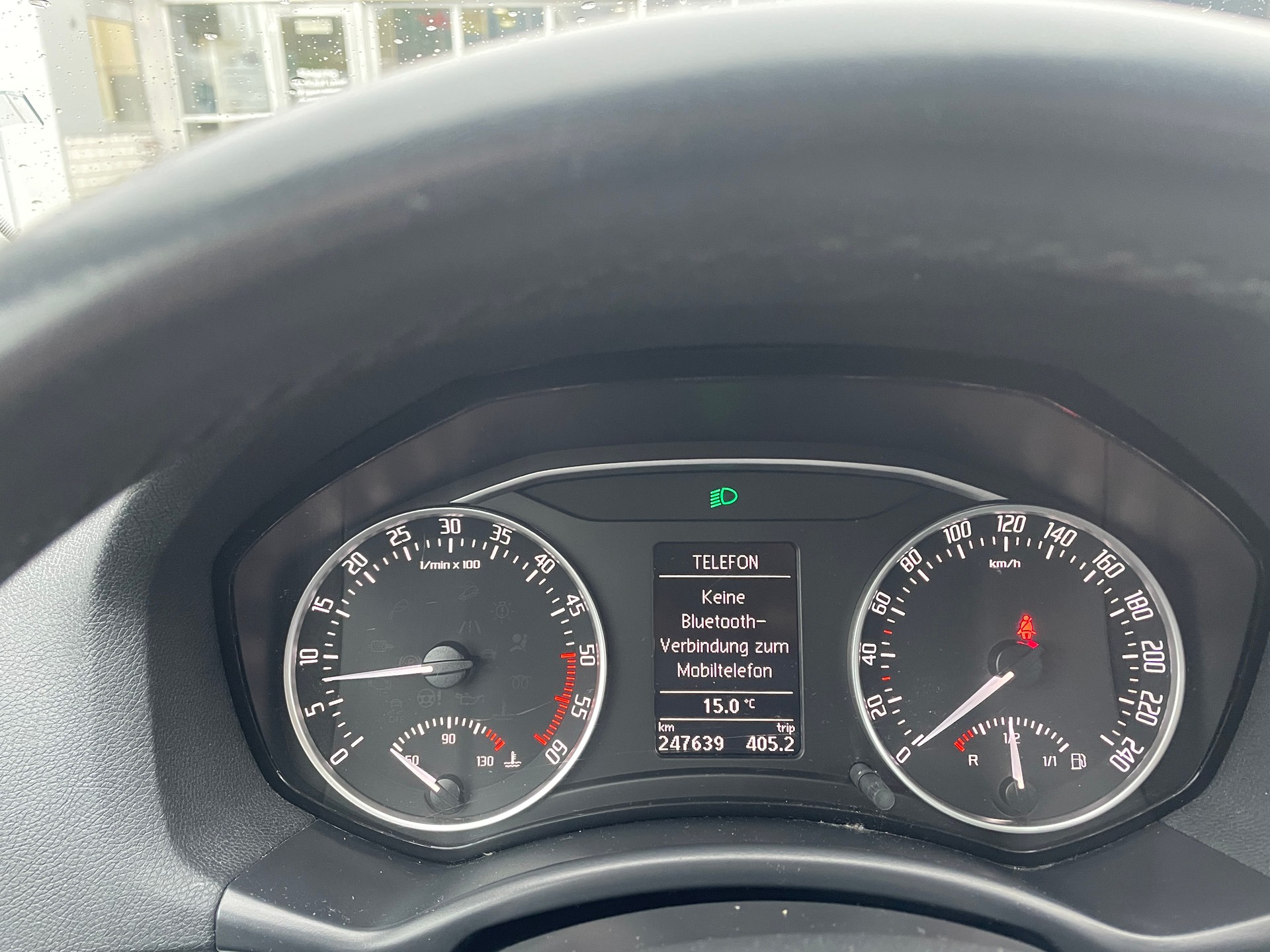 SKODA Octavia Combi 2.0 TDI Elegance 4x4 DSG-image-7