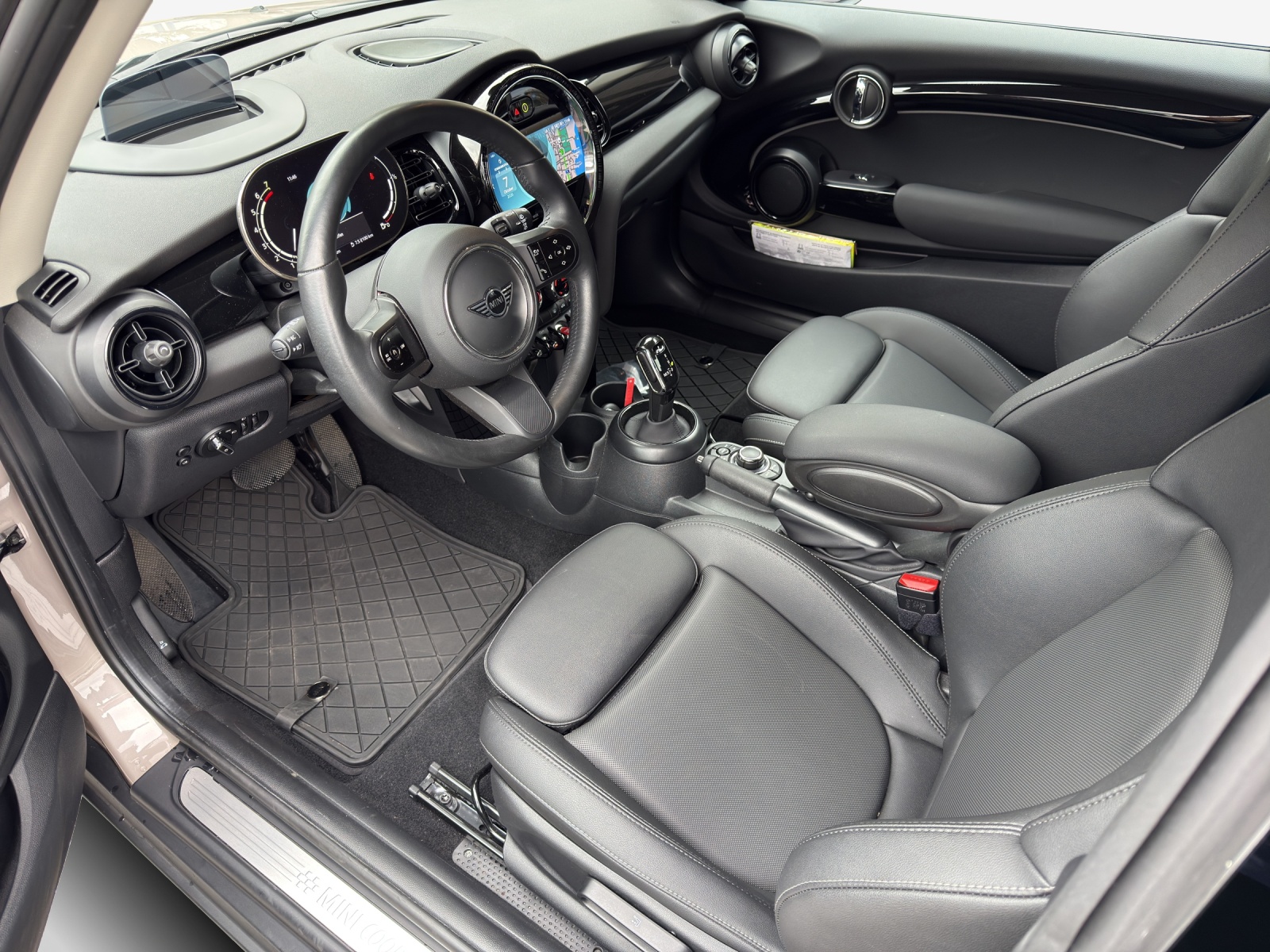 MINI Cooper S Steptronic DKG-image-7