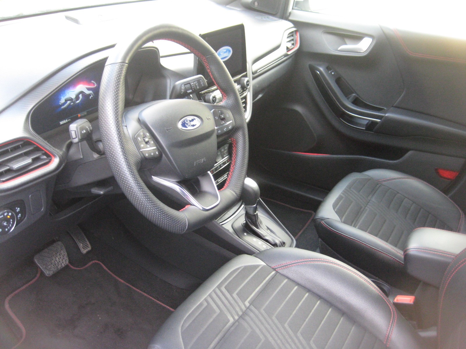 FORD Puma 1.0 MHEV ST-Line X Automat-image-6