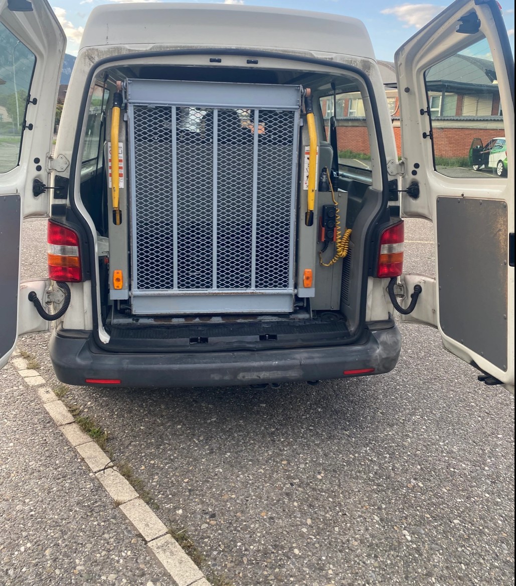 VW T5 Caravelle Trend 2.5 TDI PD-image-5