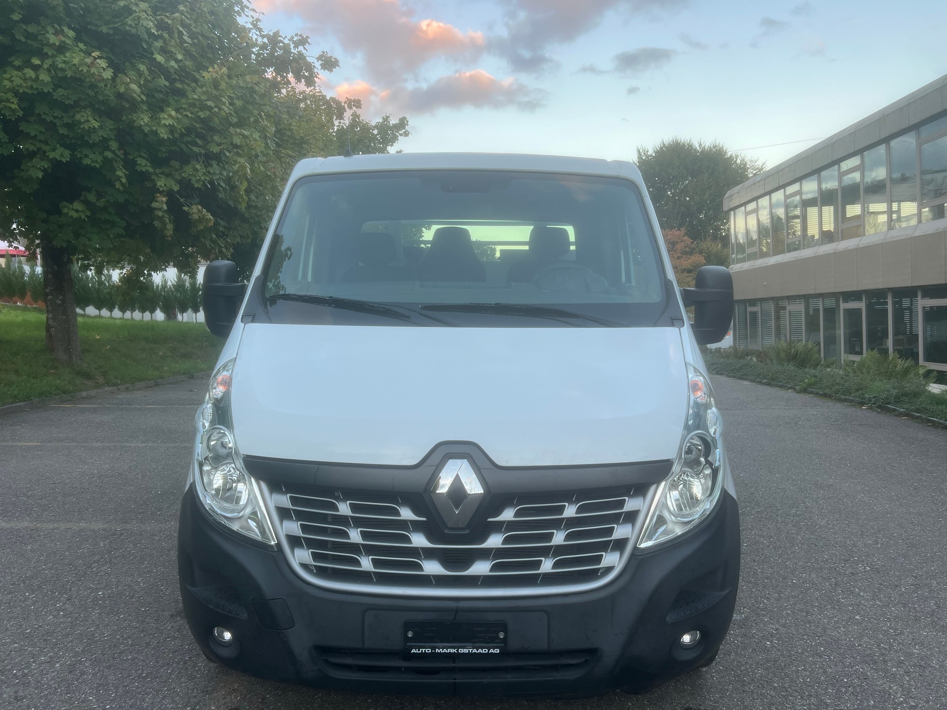 RENAULT Master T35 ENERGY 2.3dCi 145 L3H1-image-1