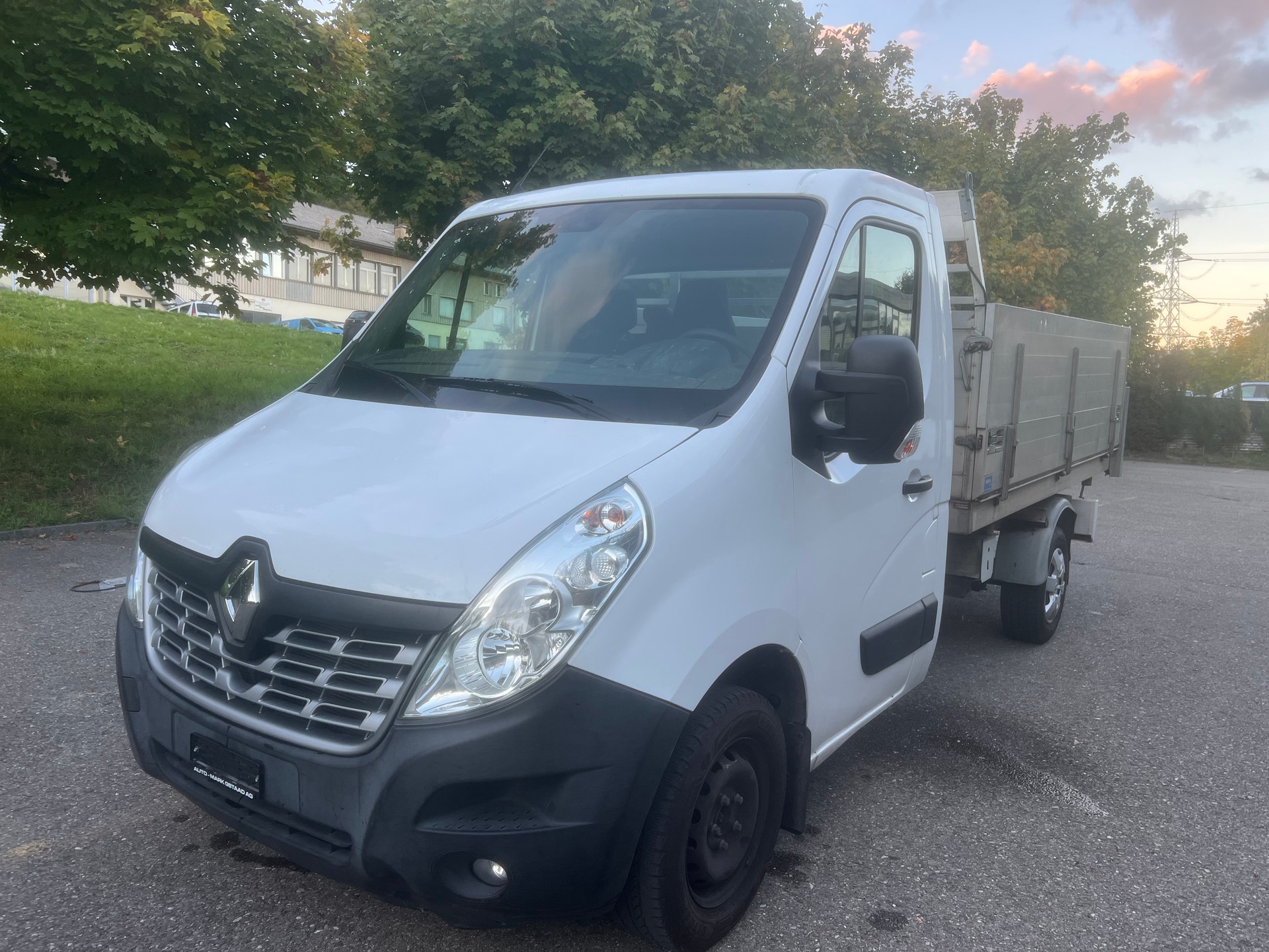 RENAULT Master T35 ENERGY 2.3dCi 145 L3H1-image-2
