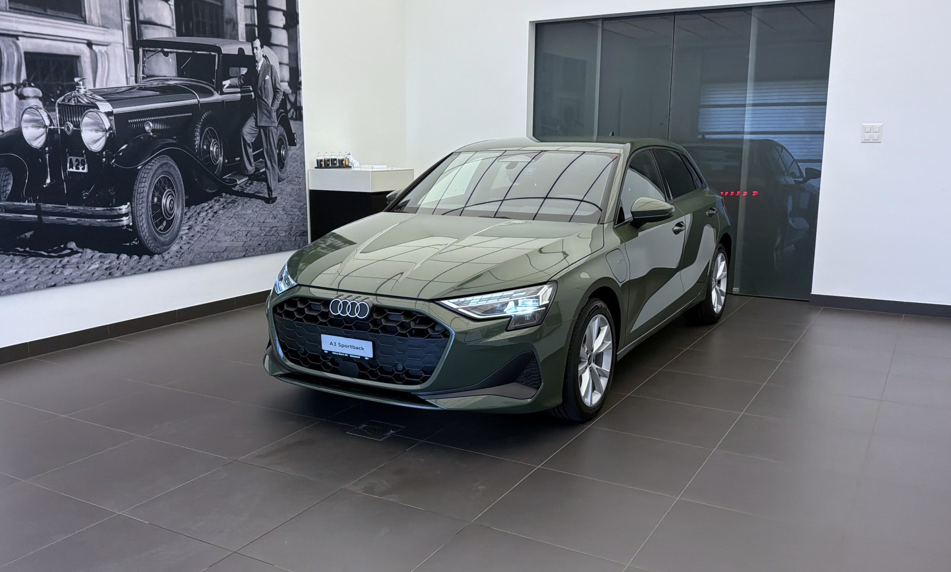 AUDI A3 Sportback TFSI e 150 kW Attraction S-tronic-image-0