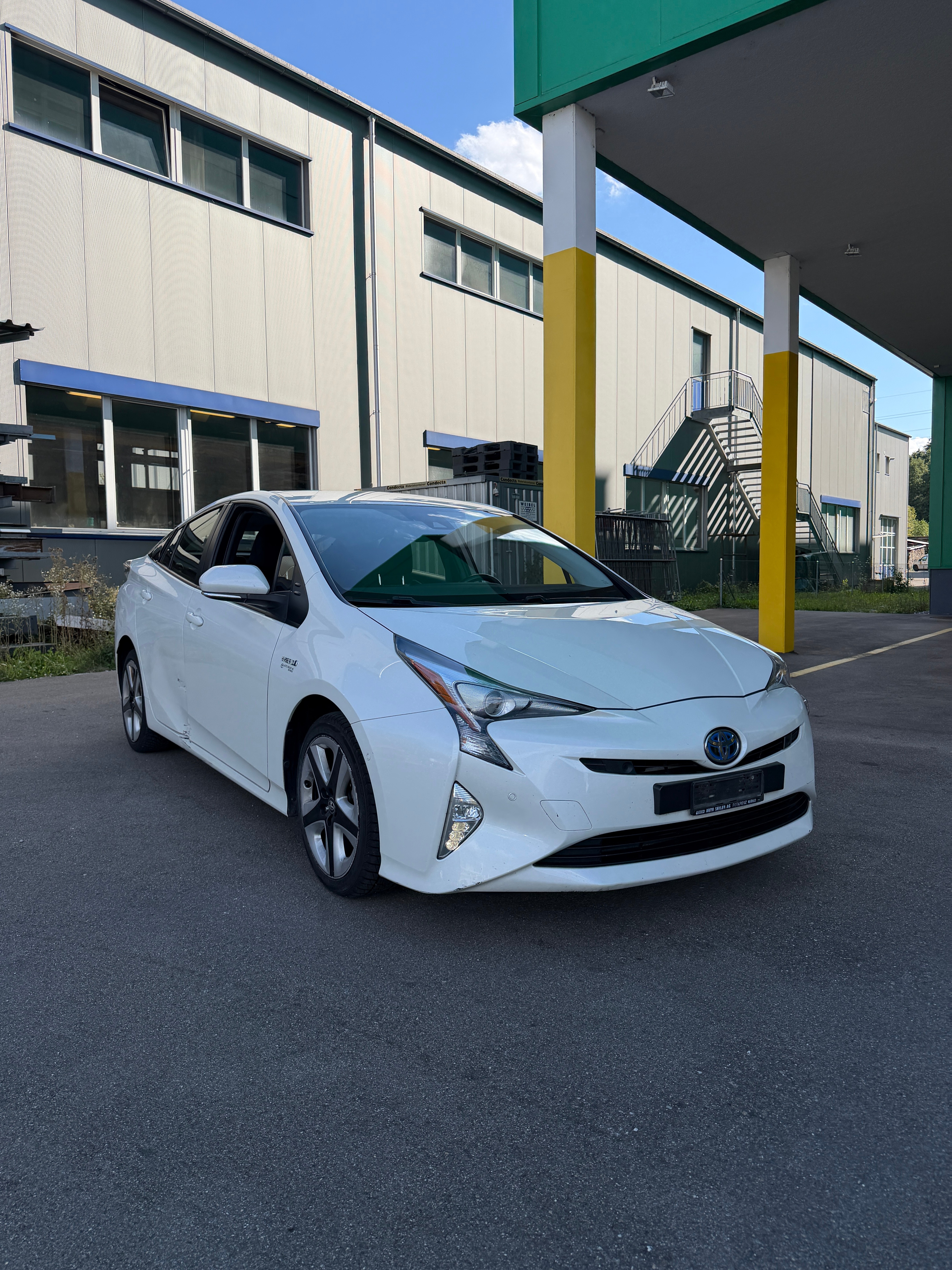 Car photo