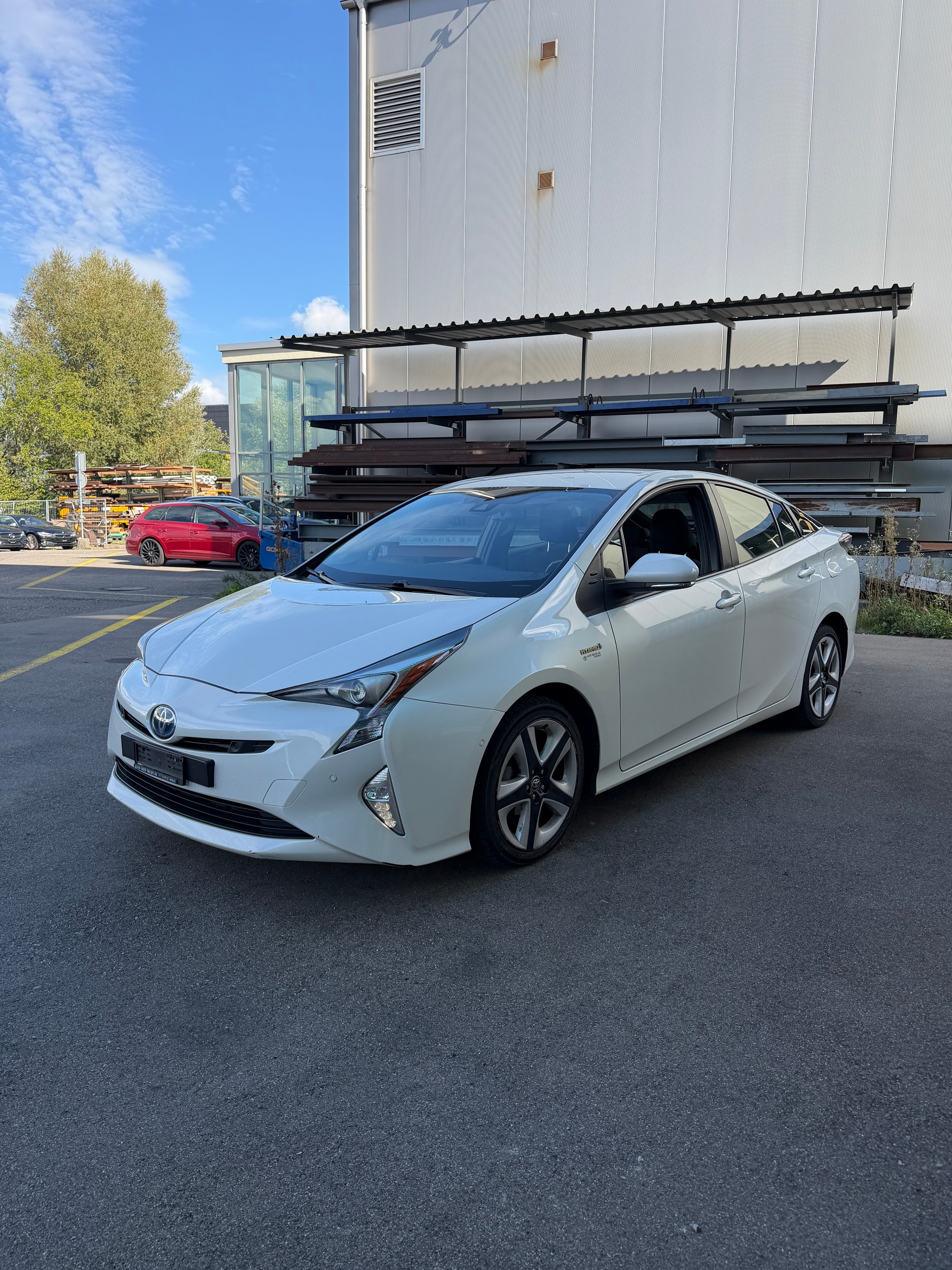TOYOTA Prius 1.8 VVT-i HSD Sol-image-2