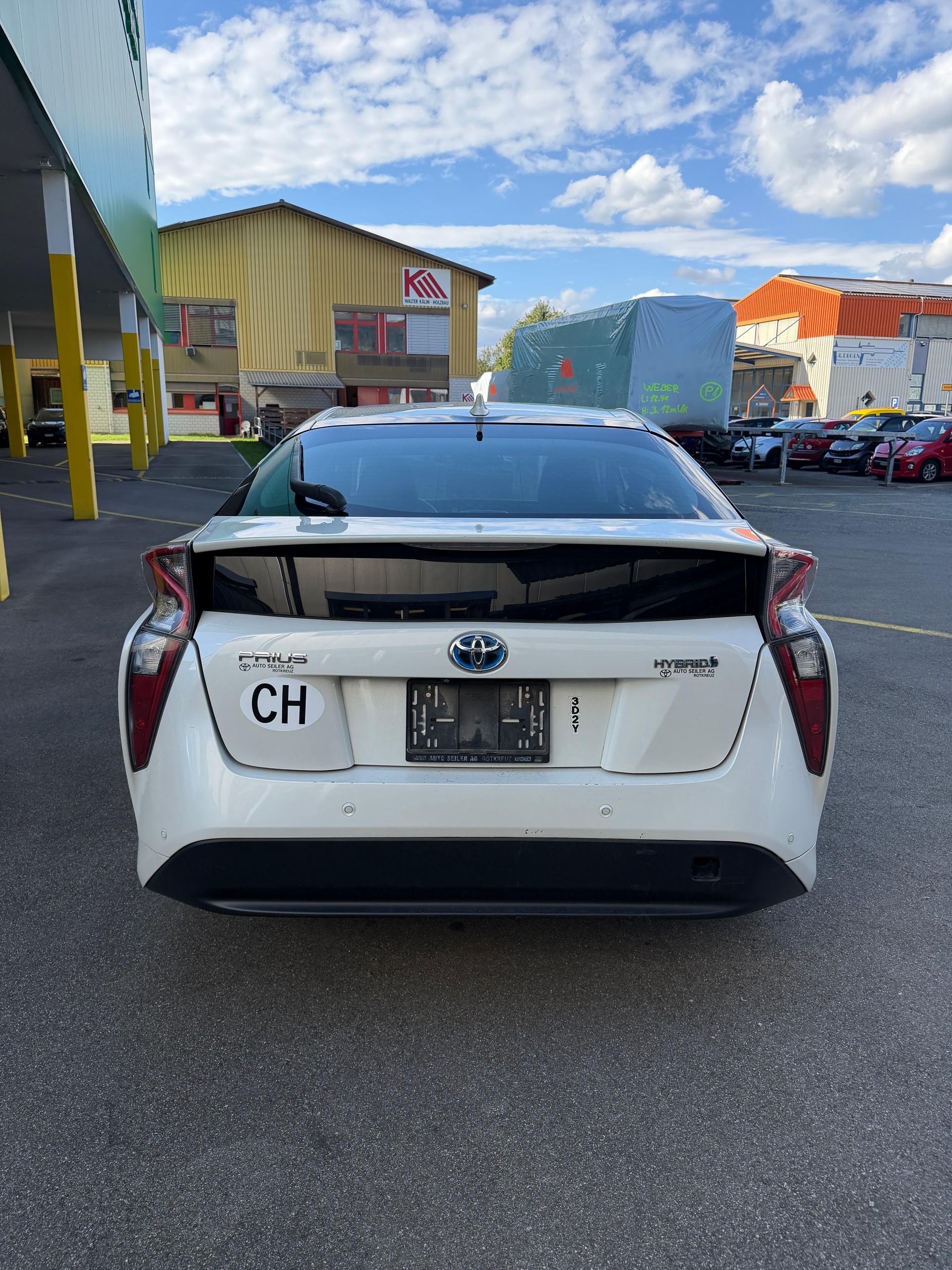 TOYOTA Prius 1.8 VVT-i HSD Sol-image-5