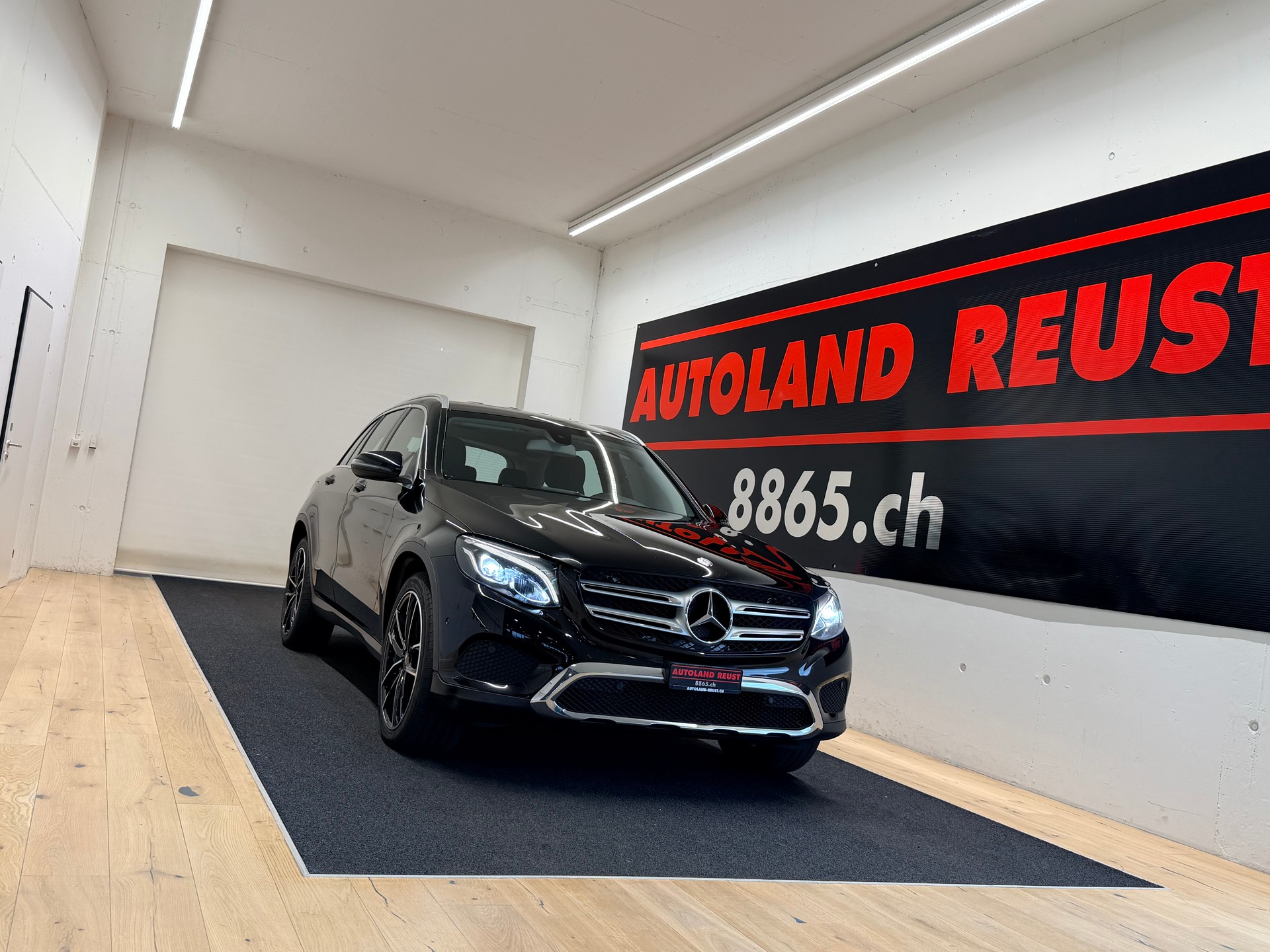MERCEDES-BENZ GLC 250 4Matic 9G-Tronic-image-0