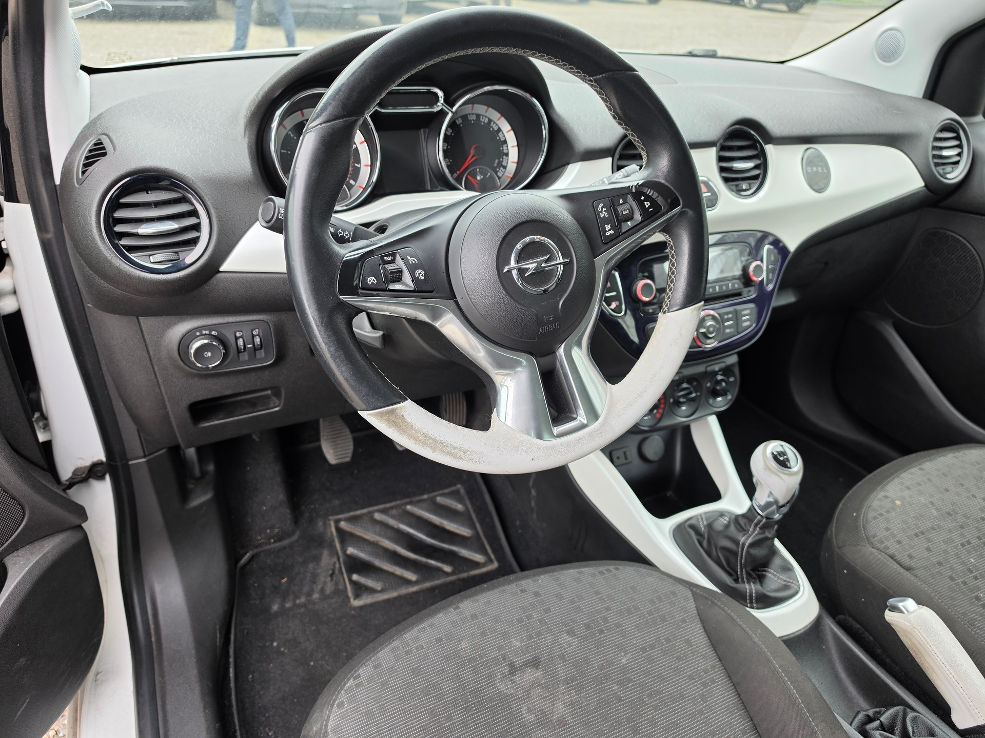 OPEL Adam 1.4 ecoFLEX SLAM-image-4