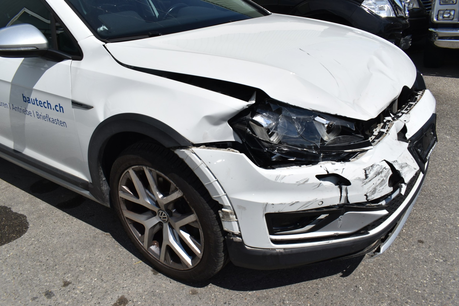 VW Golf 1.8 TSI Alltrack 4Motion-image-9