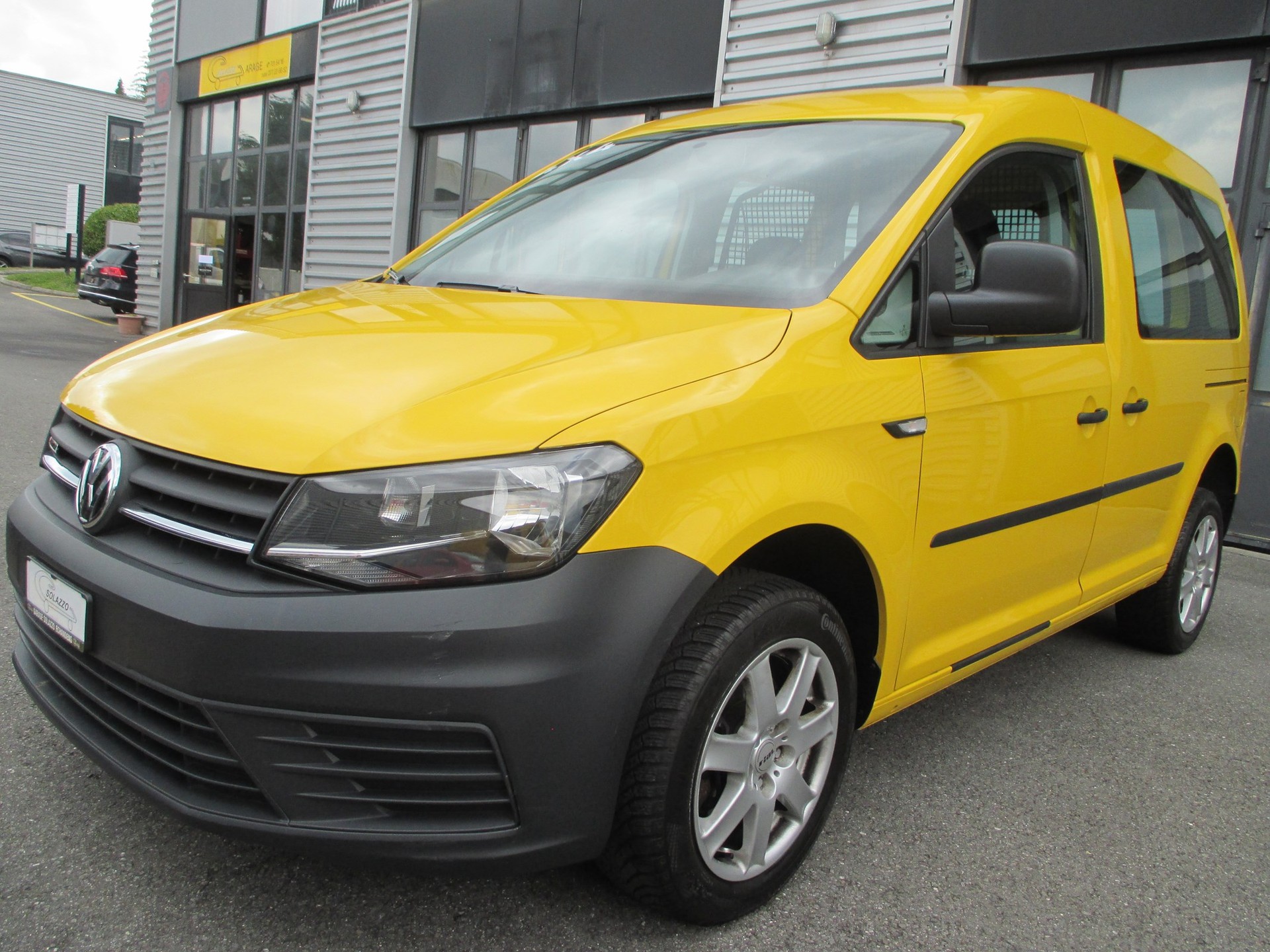 VW Caddy 2.0TDI - 4X4 Traction intégrale-image-7