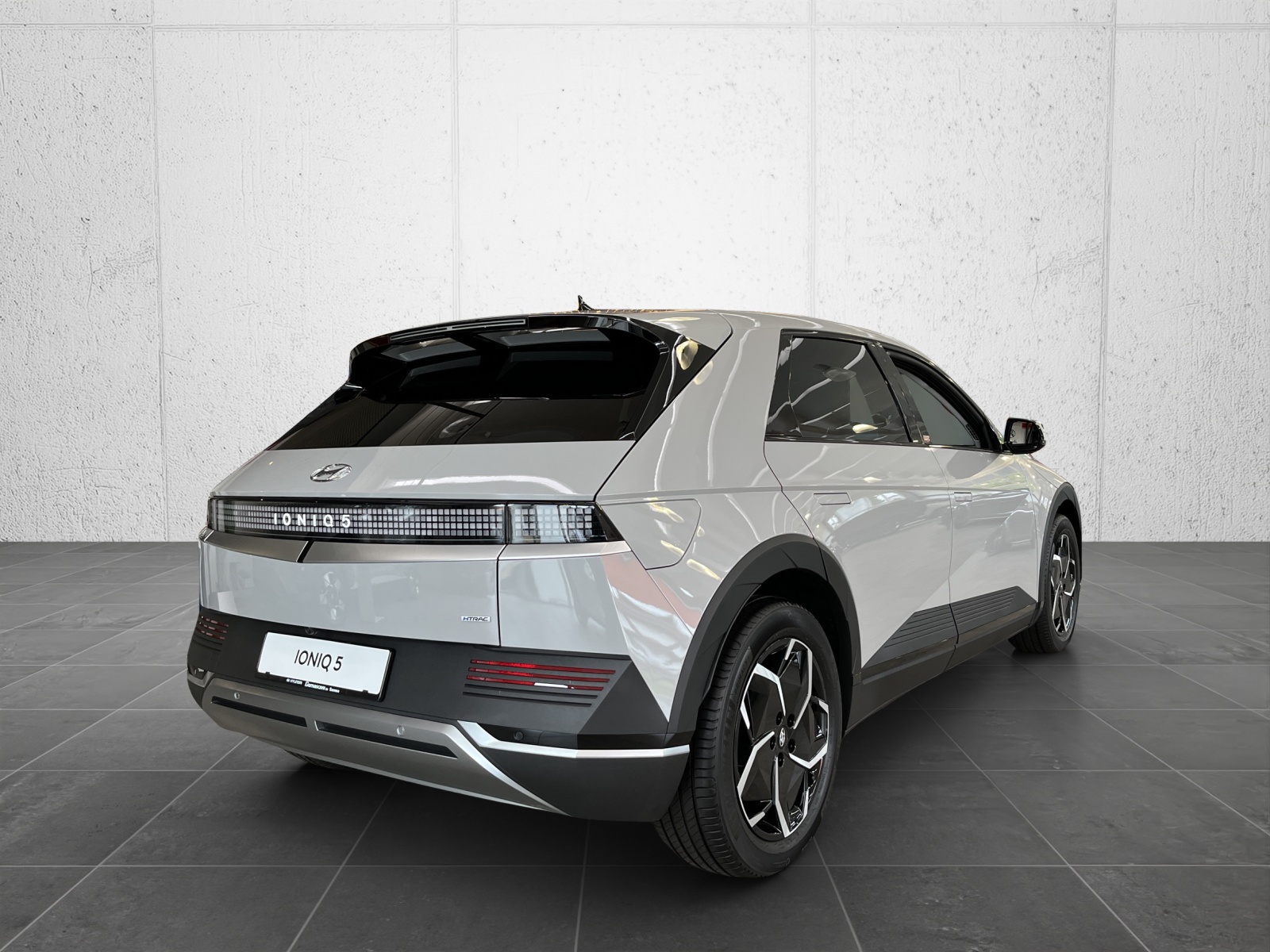HYUNDAI Ioniq 5 77kWh Amplia 4WD-image-5