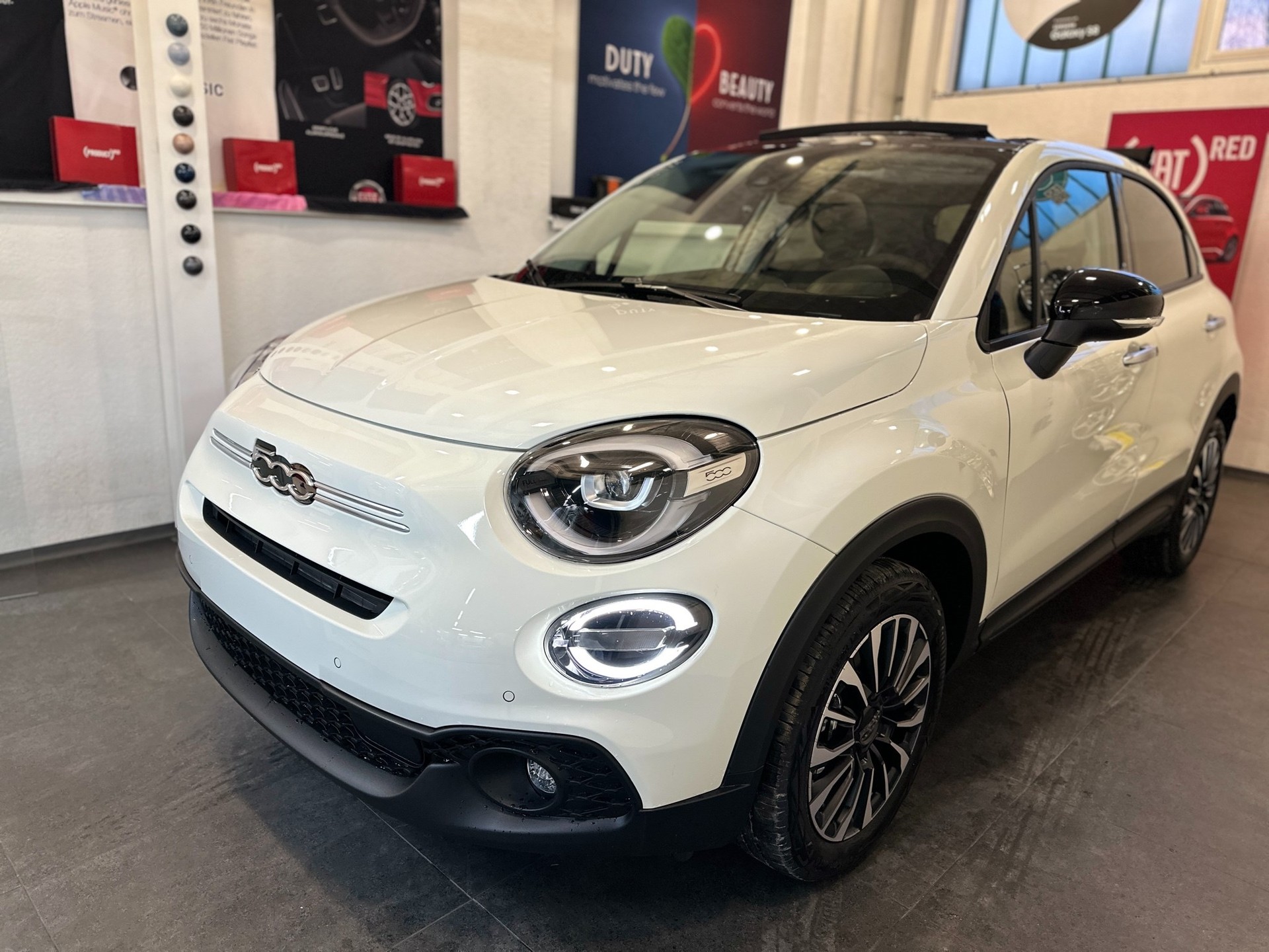 FIAT 500X 1.5 Hybrid Soft Top Swiss EditionDCT-image-2