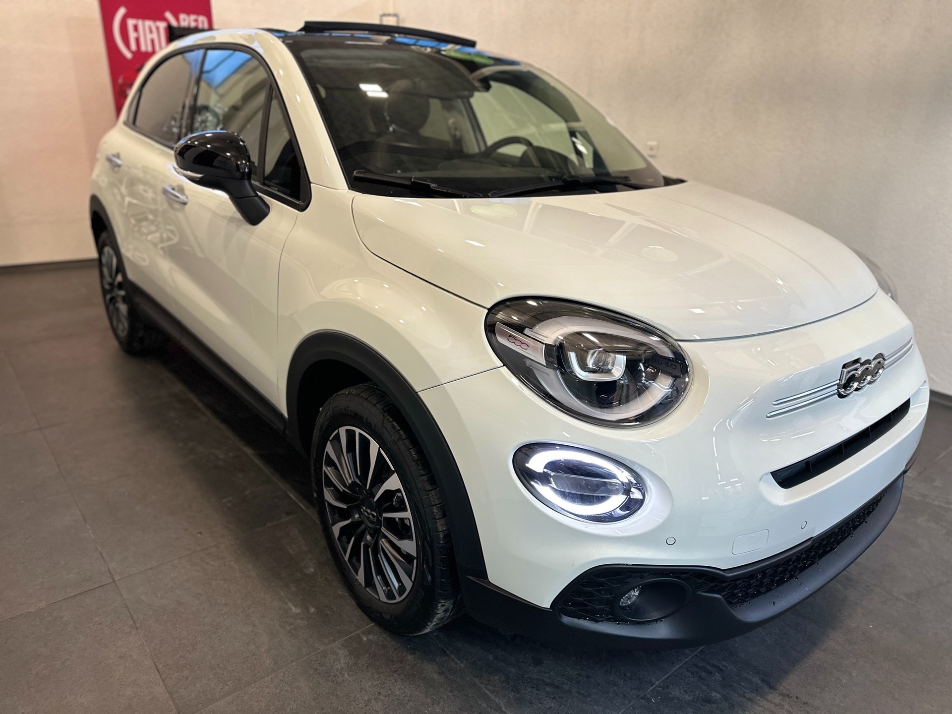 FIAT 500X 1.5 Hybrid Soft Top Swiss EditionDCT-image-1