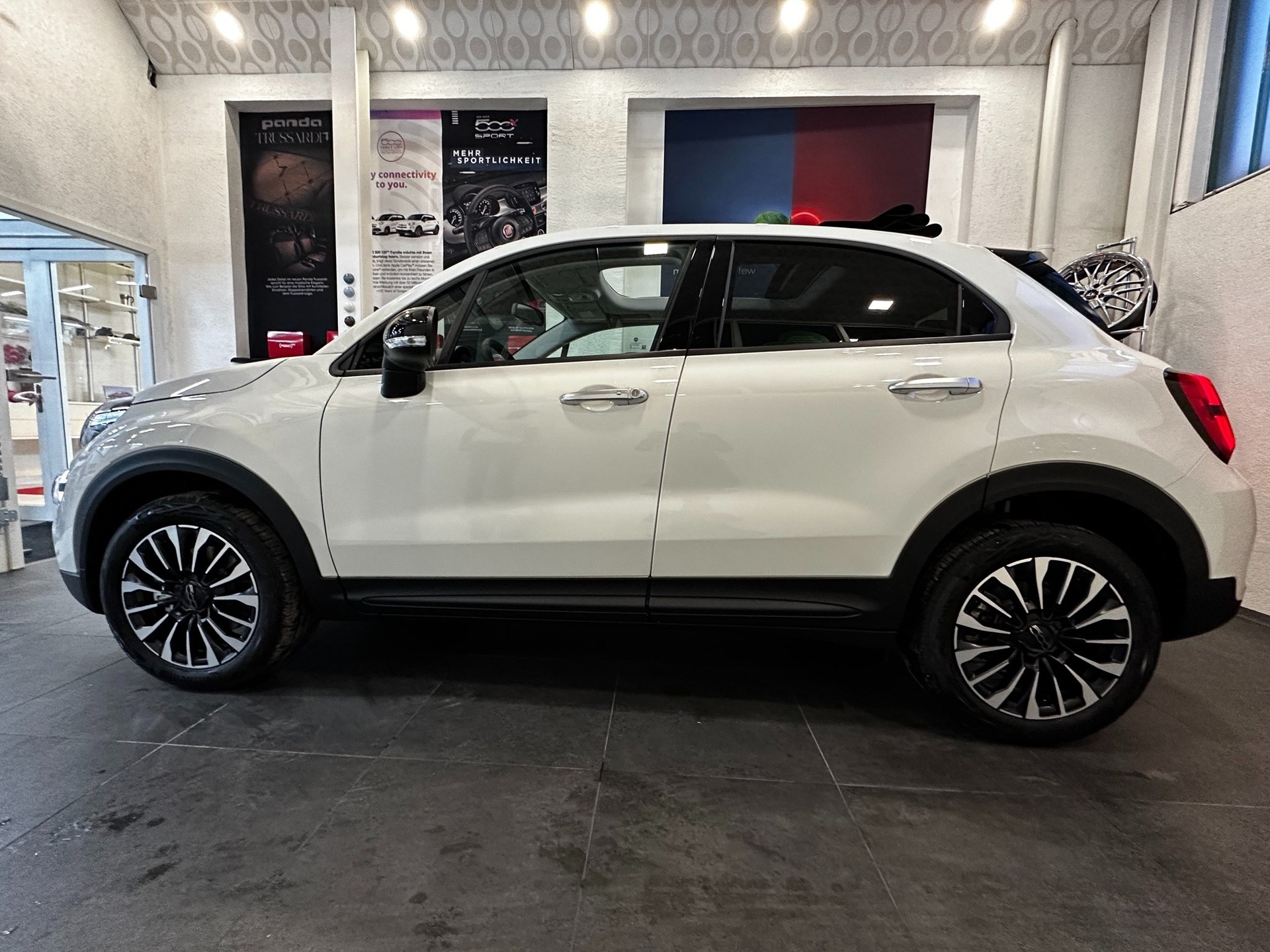 FIAT 500X 1.5 Hybrid Soft Top Swiss EditionDCT-image-7