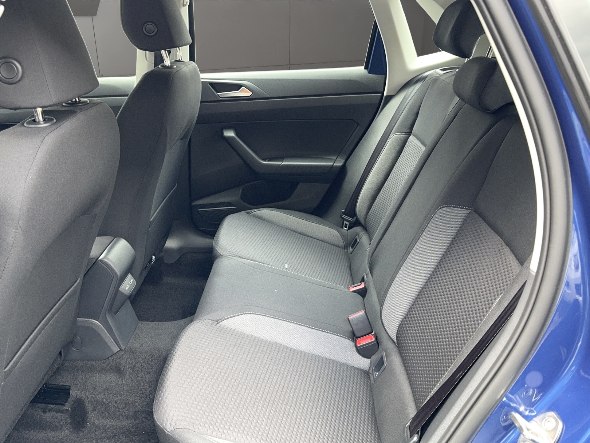 VW Polo 1.0 TSI Life DSG-image-14