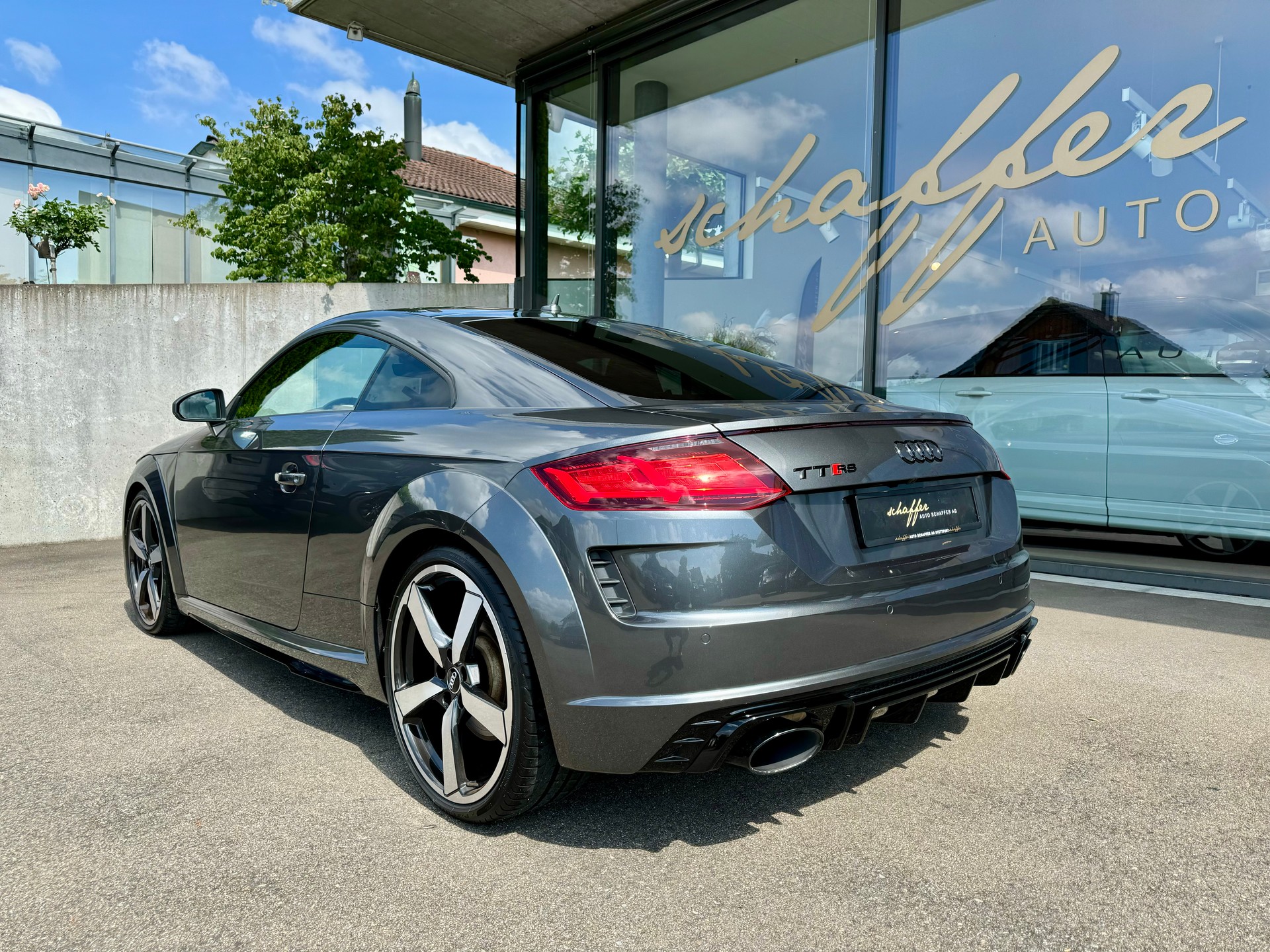 AUDI TT Coupé TTRS quattro S-tronic-image-4