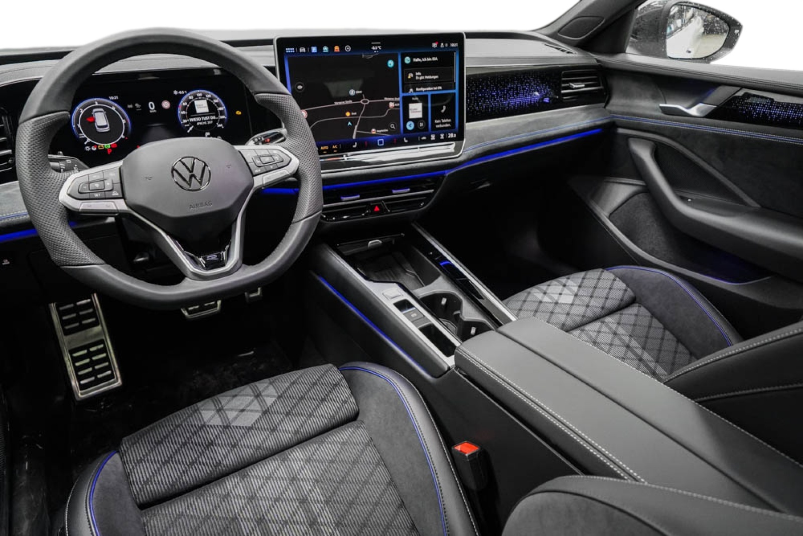 VW Passat Variant 2.0 TSI evo4 R-Line 4 Motion DSG-image-7