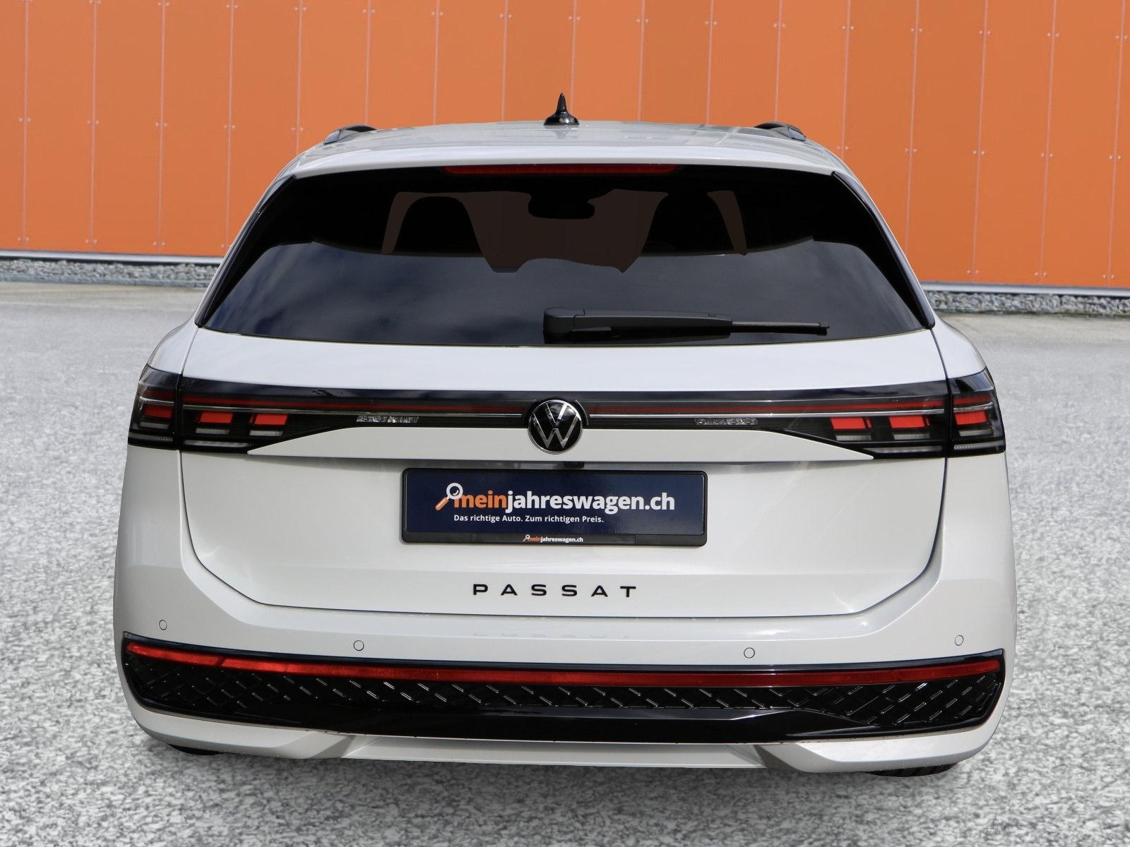 VW Passat Variant 2.0 TSI evo4 R-Line 4 Motion DSG-image-4