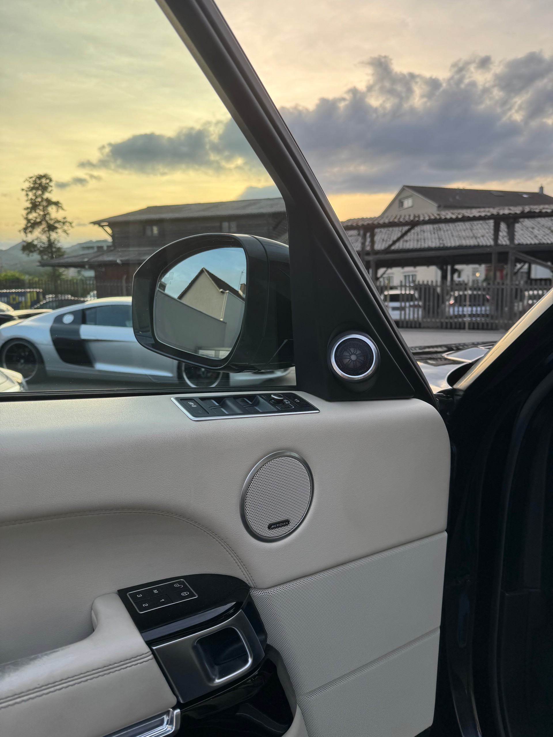 LAND ROVER Range Rover 5.0 V8 SC Autobiography Automatic-image-10