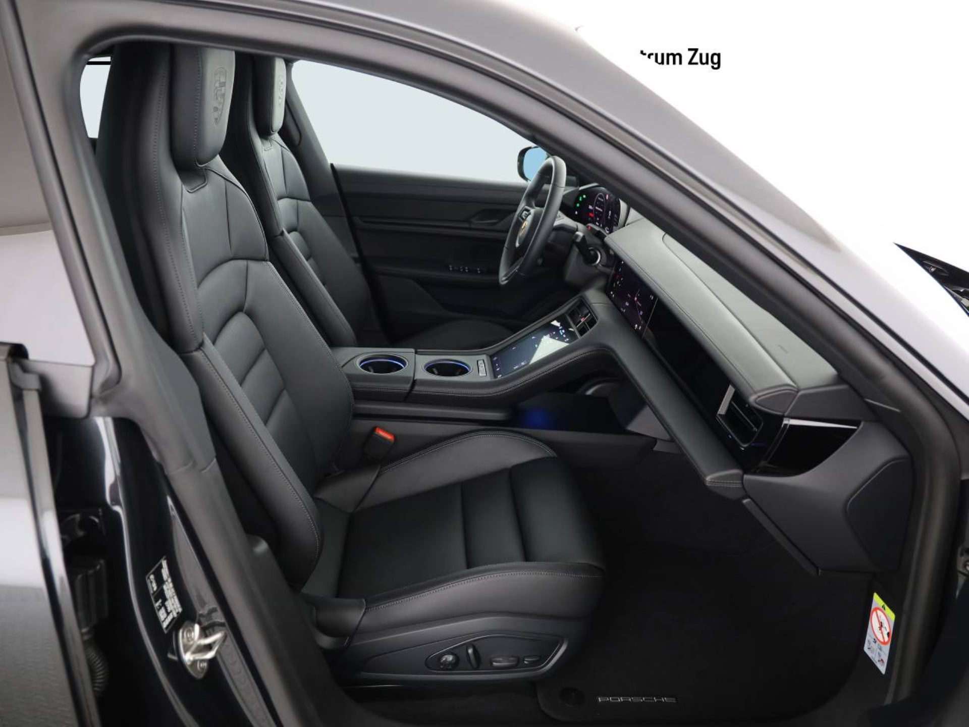 PORSCHE Taycan-image-11