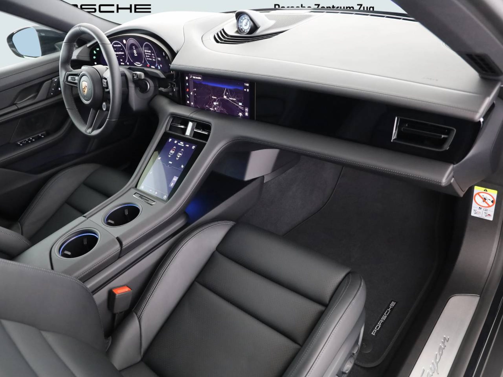 PORSCHE Taycan-image-10