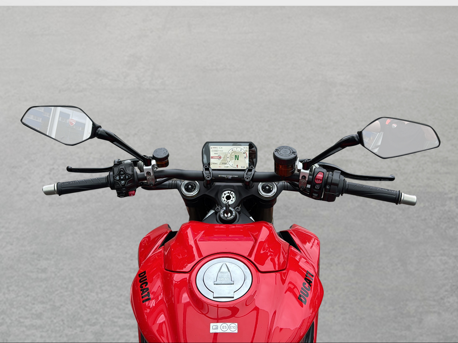 DUCATI Streetfighter V2 35 KW-image-12