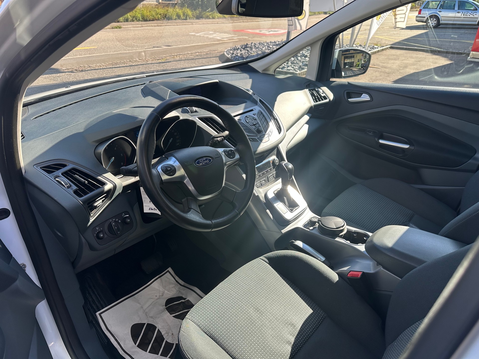 FORD Grand C-Max 2.0 TDCi Family-Edition PowerShift-image-7