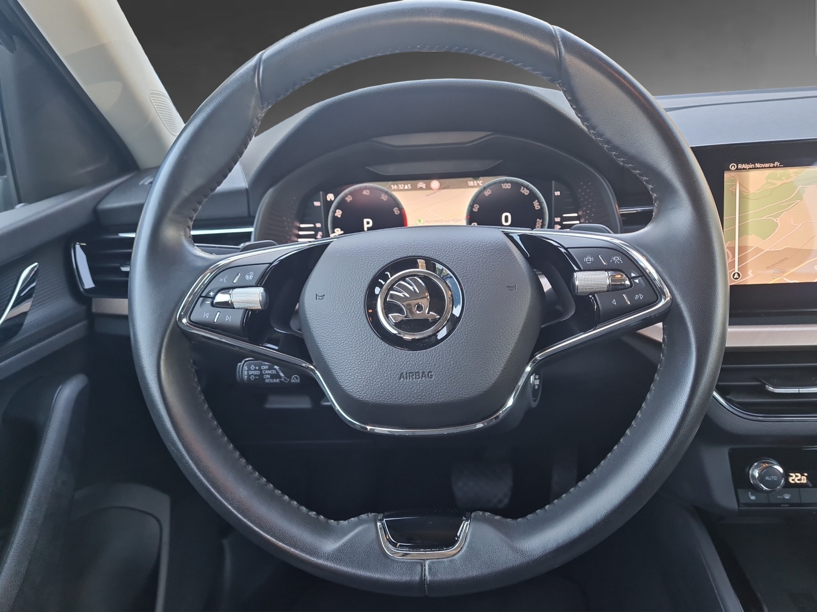 SKODA Kamiq 1.5 TSI ACT Style DSG-image-8