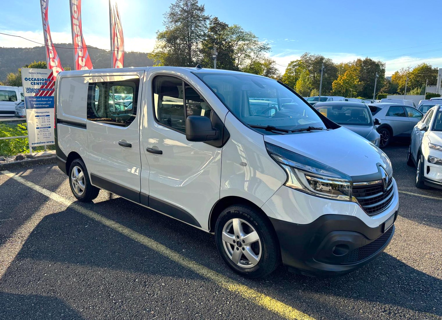 RENAULT Trafic Ene dCi120 2.0 Bus L1H1 Erhöhte Nutzlast 1601 KG-image-9