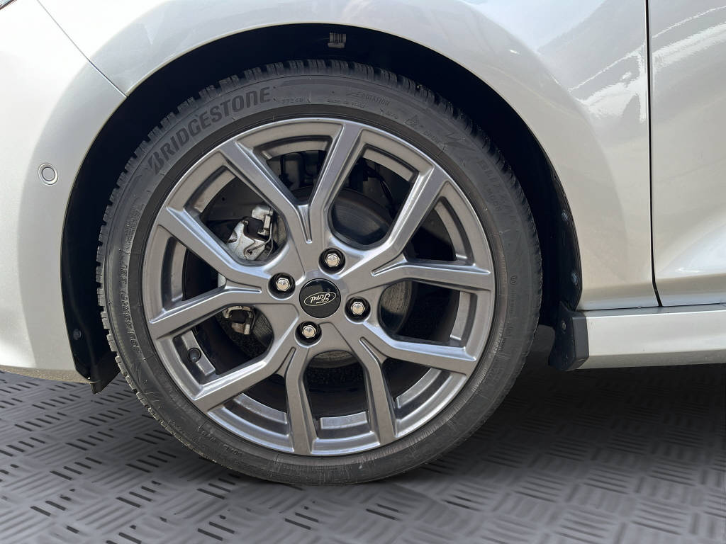 FORD Fiesta 1.0 EcoB Hybrid ST-Line X-image-13