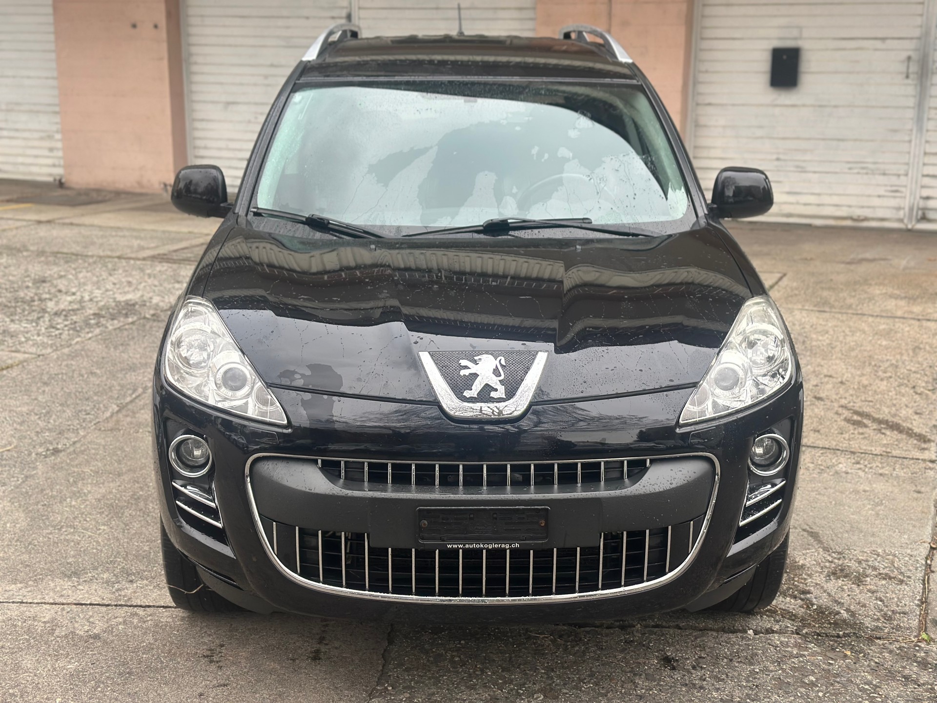 PEUGEOT 4007 2.4 Platinum Edition CVT-image-0