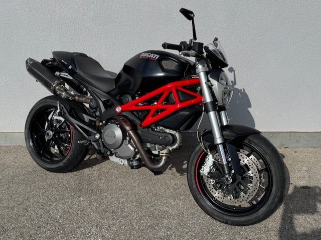 DUCATI Monster 796M ABS-showroom-element-3