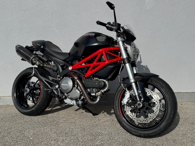DUCATI Monster 796M ABS