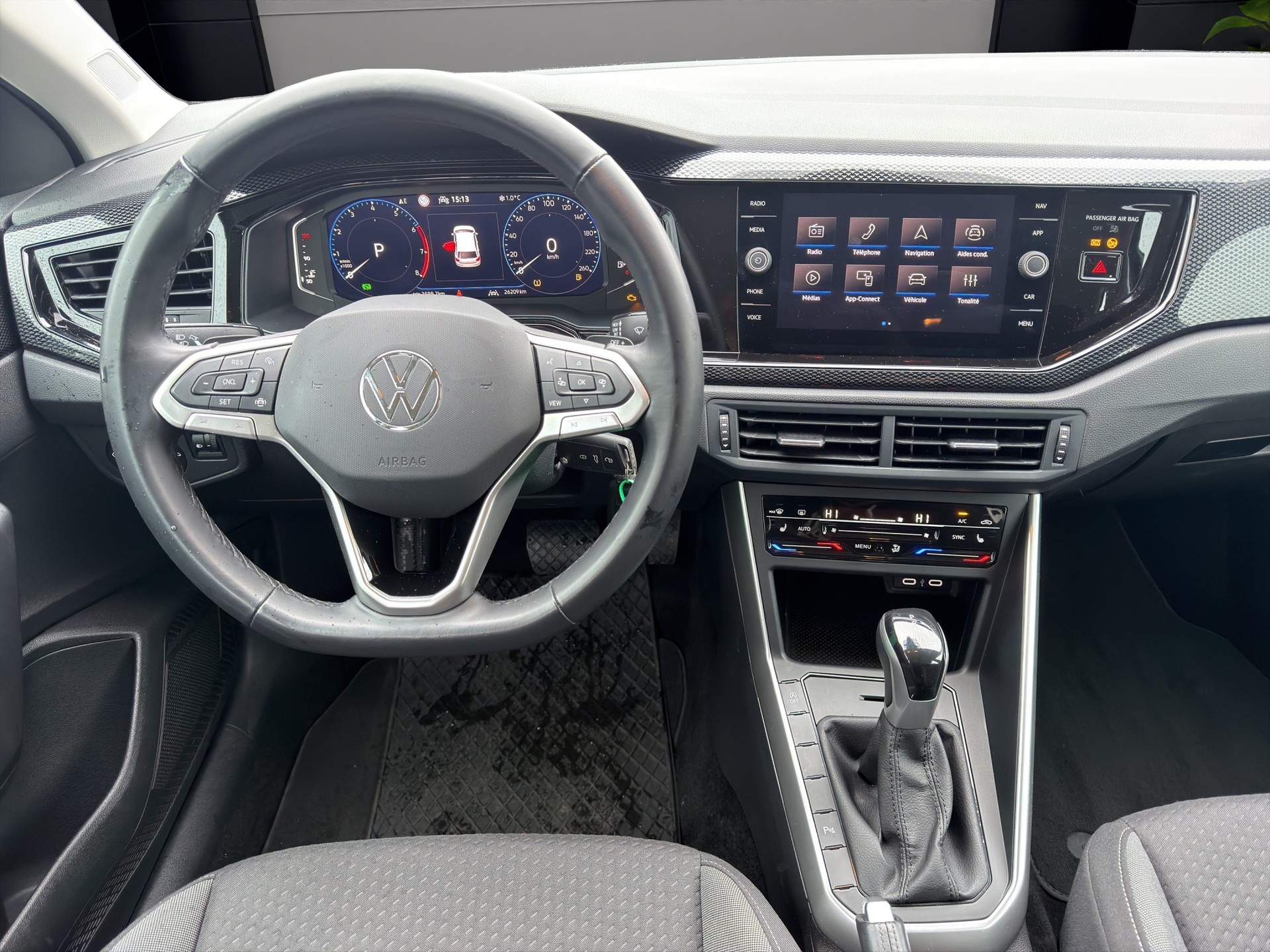 VW Polo 1.0 TSI Life DSG-image-10