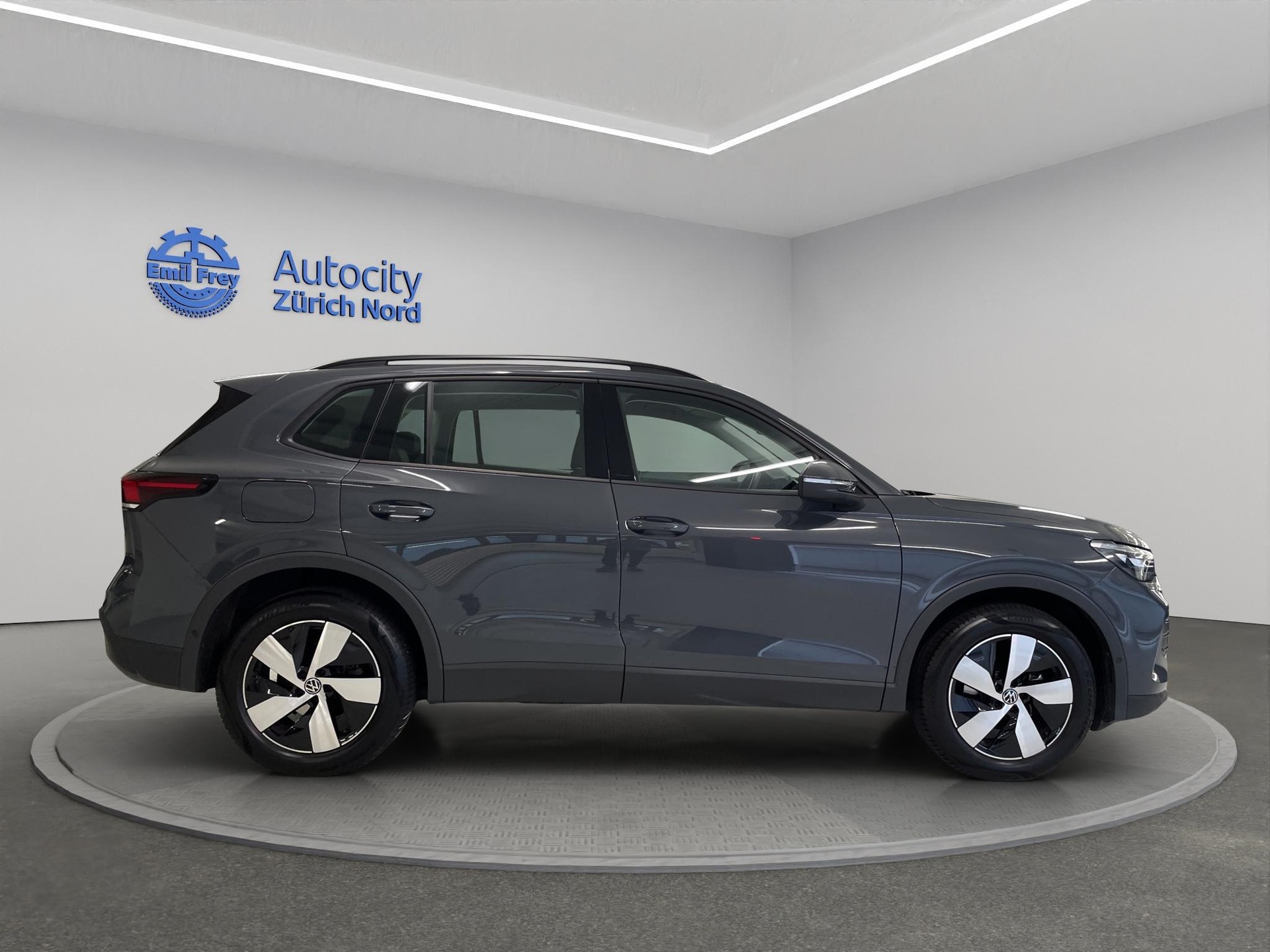VW Tiguan 1.5 TSI Life DSG-image-9